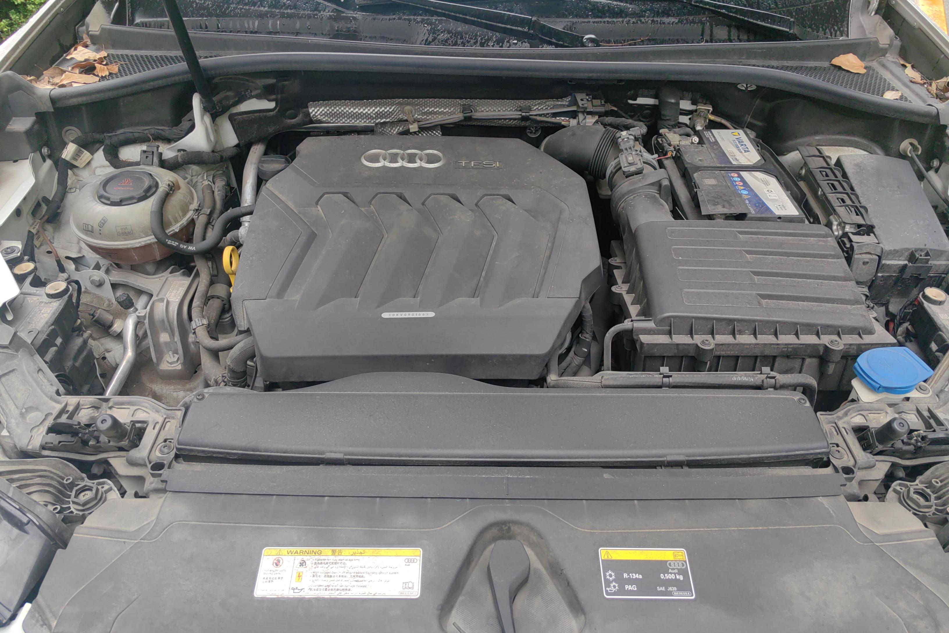 奥迪Q3 40TFSI 2019款 2.0T 自动 前驱 时尚动感型 (国Ⅵ) 