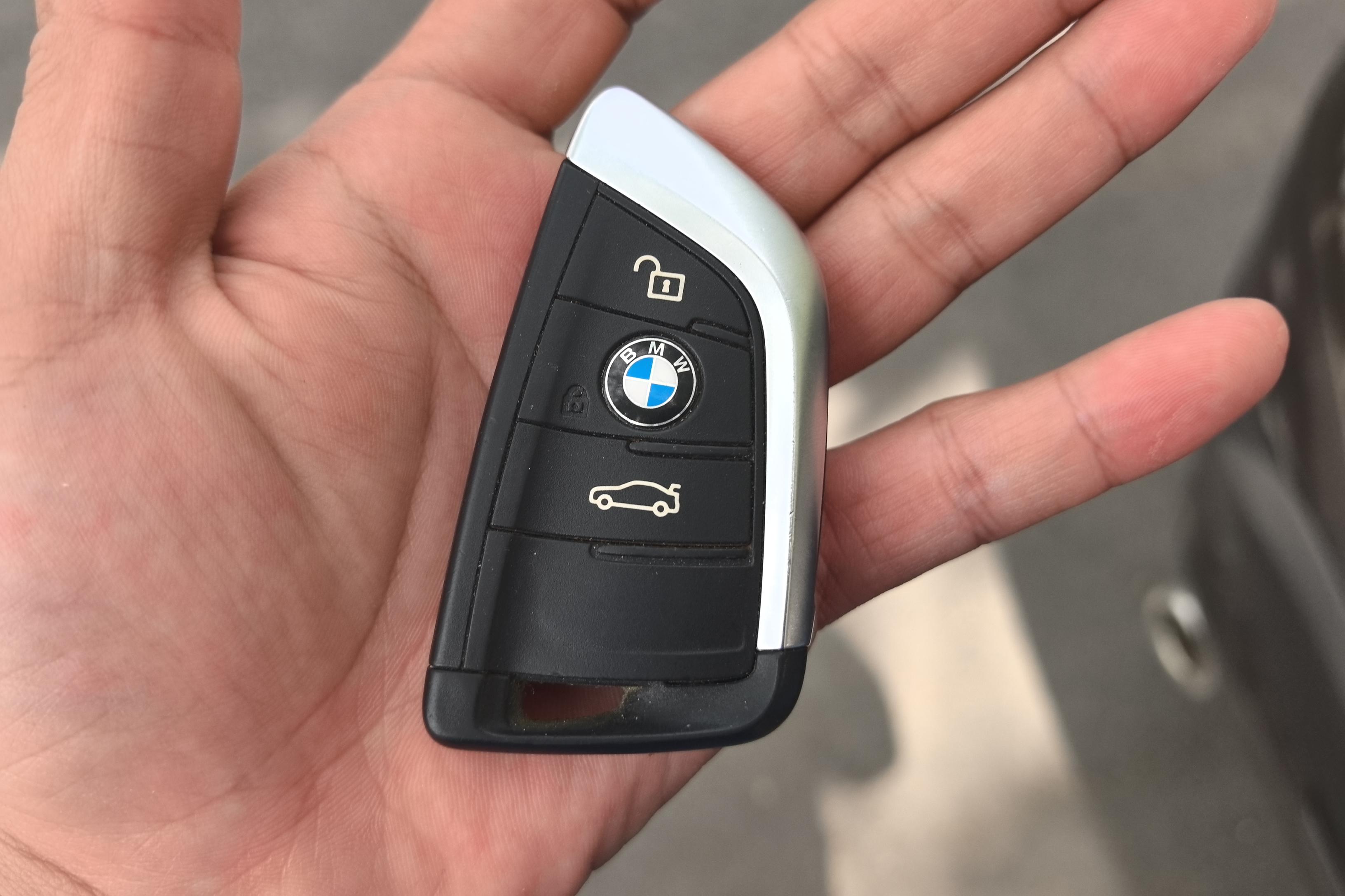 宝马X1 sDrive20Li 2020款 1.5T 自动 前驱 汽油 时尚型 (国Ⅵ) 