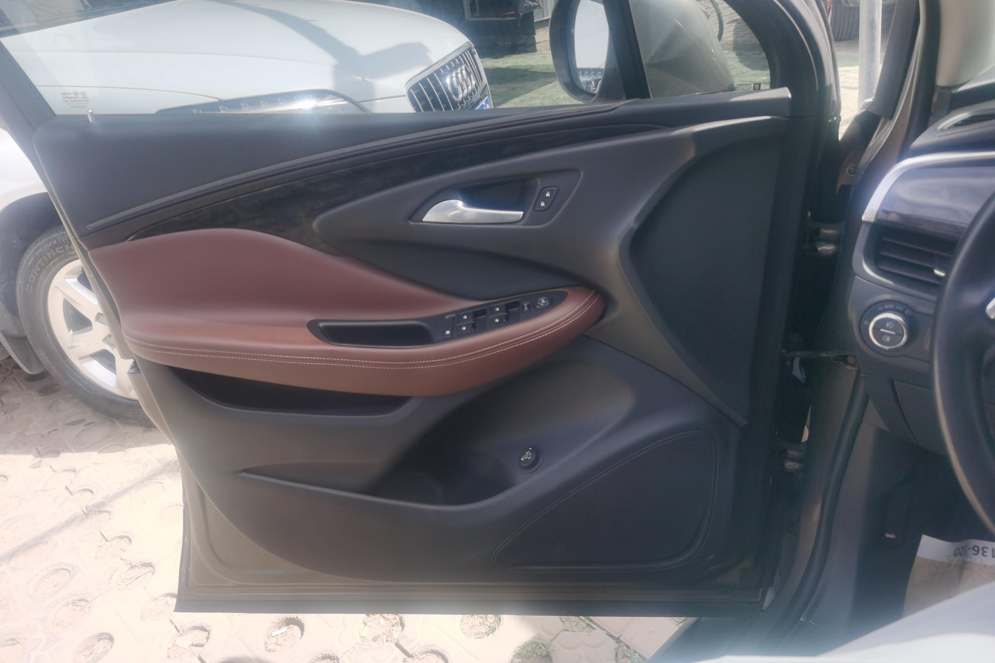 别克昂科威 2014款 2.0T 自动 28T精英型 (国Ⅴ) 