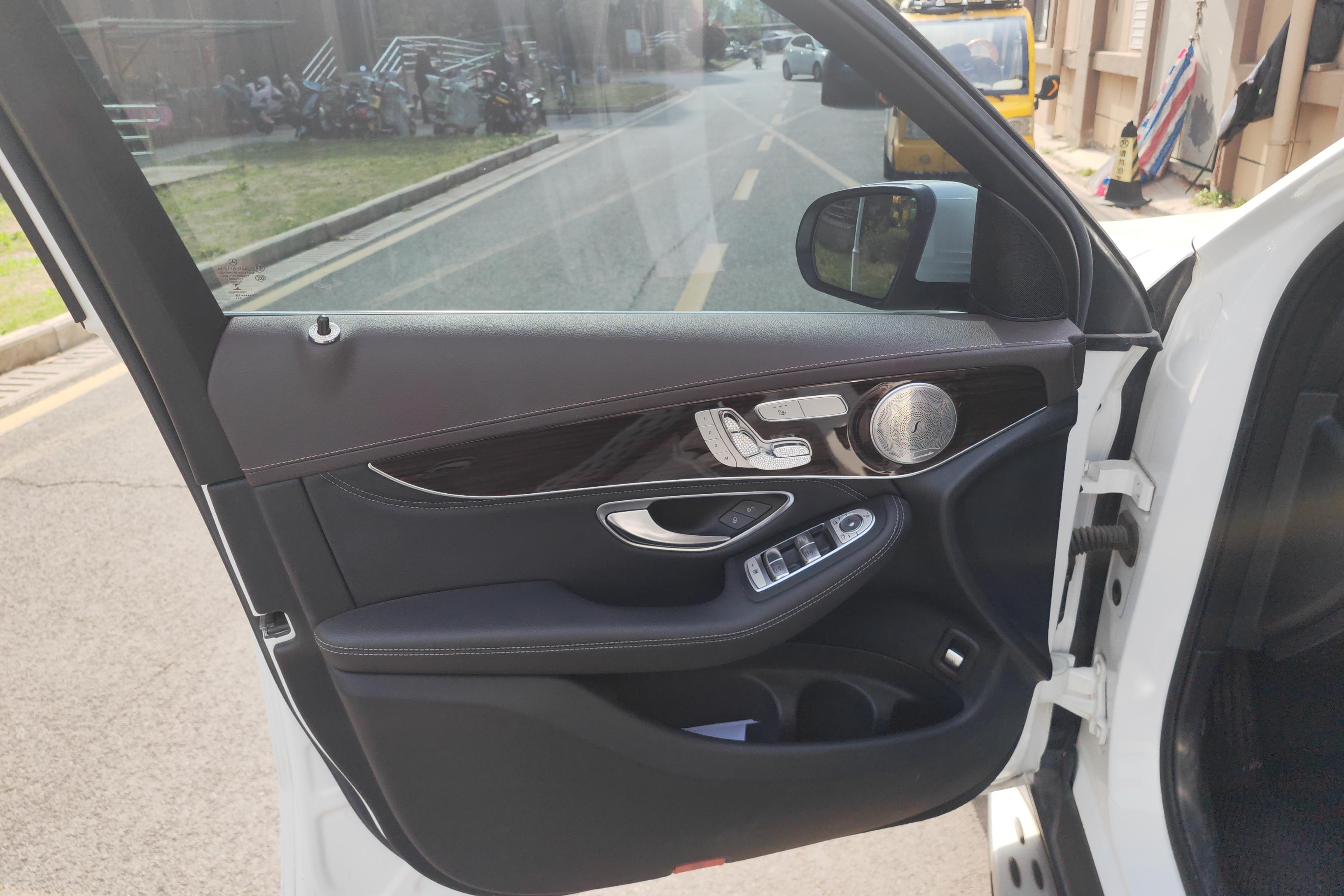 奔驰GLC GLC260L 2019款 2.0T 自动 豪华型 (国Ⅴ) 