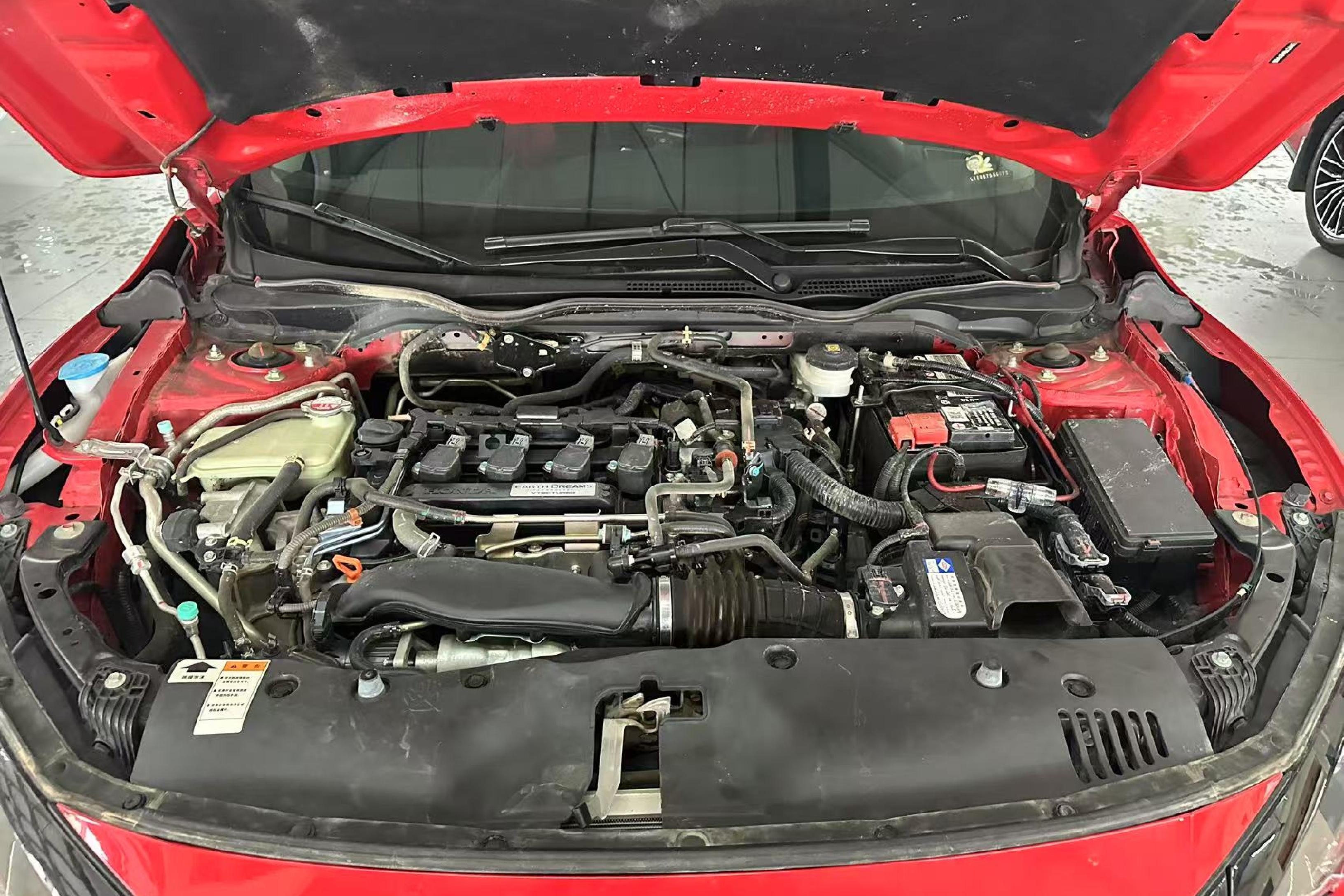 本田思域 2019款 1.5T 自动 劲动版220TURBO (国Ⅵ) 