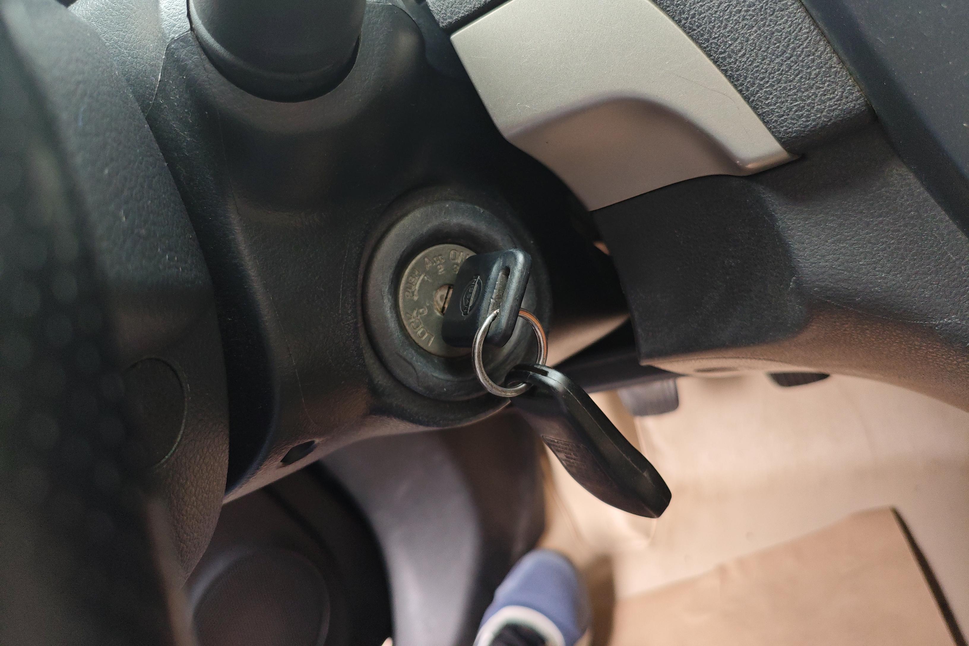 日产轩逸 2012款 1.6L 手动 经典XE舒适版 (国Ⅳ) 