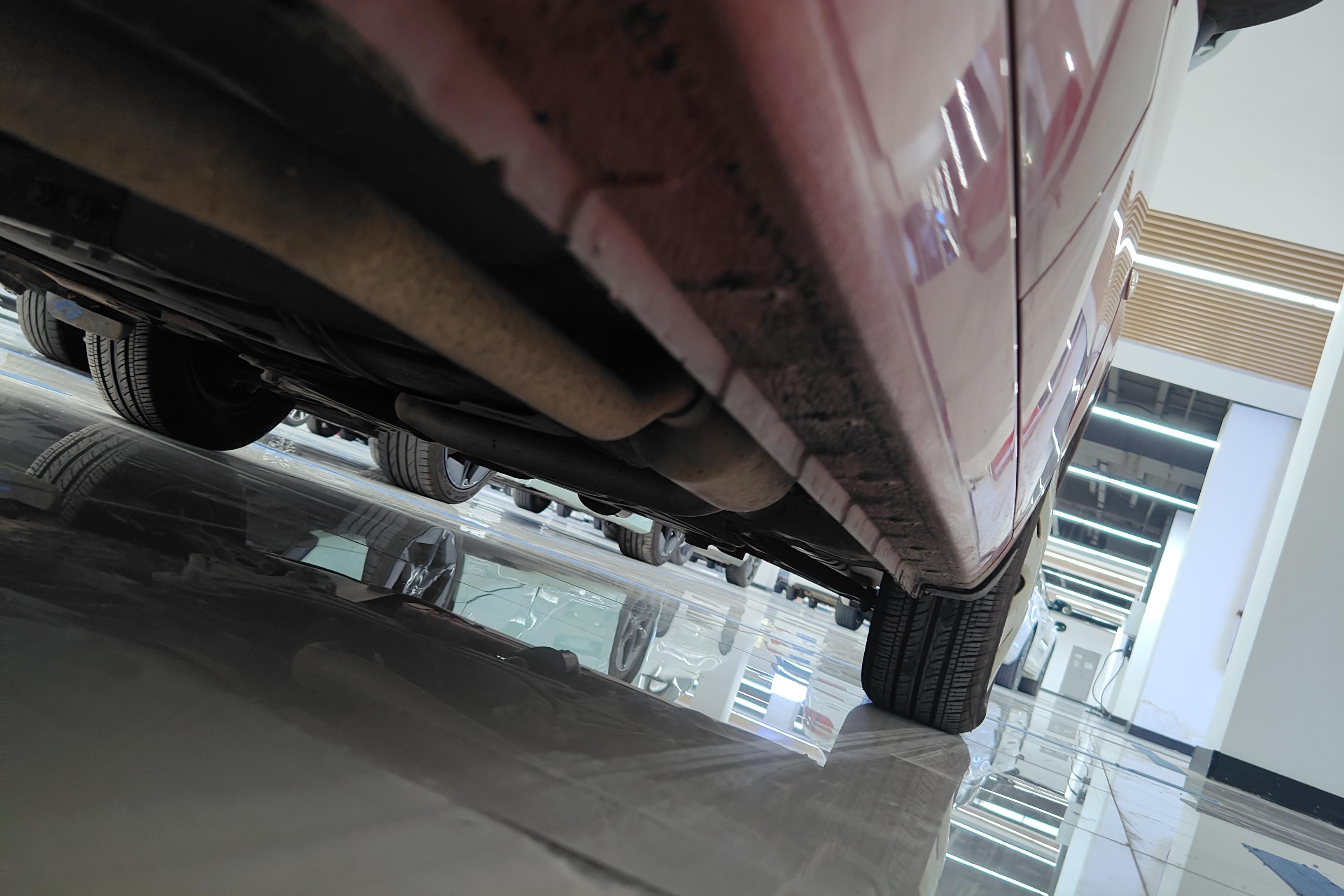 雪佛兰赛欧 2013款 1.4L 手动 4门5座三厢车 理想幸福版 (国Ⅳ) 