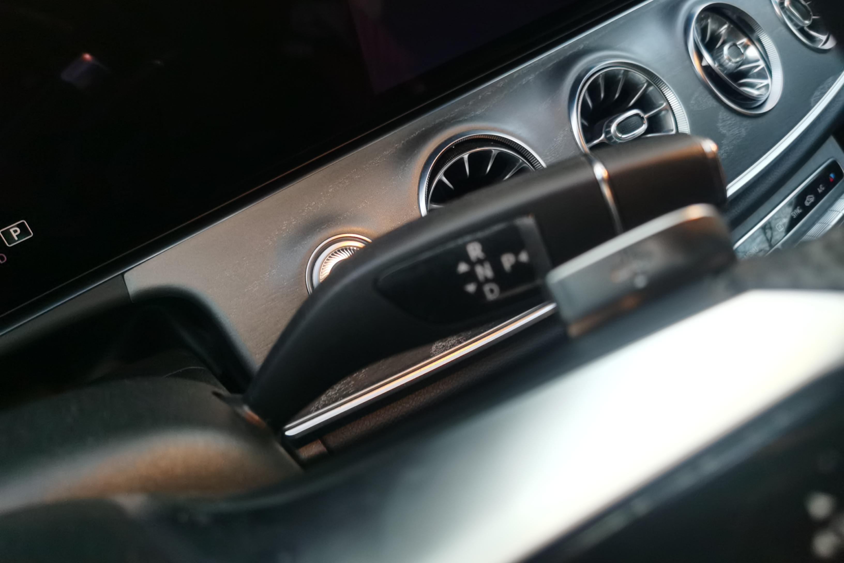 奔驰CLS级 CLS300 [进口] 2022款 2.0T 自动 豪华型 