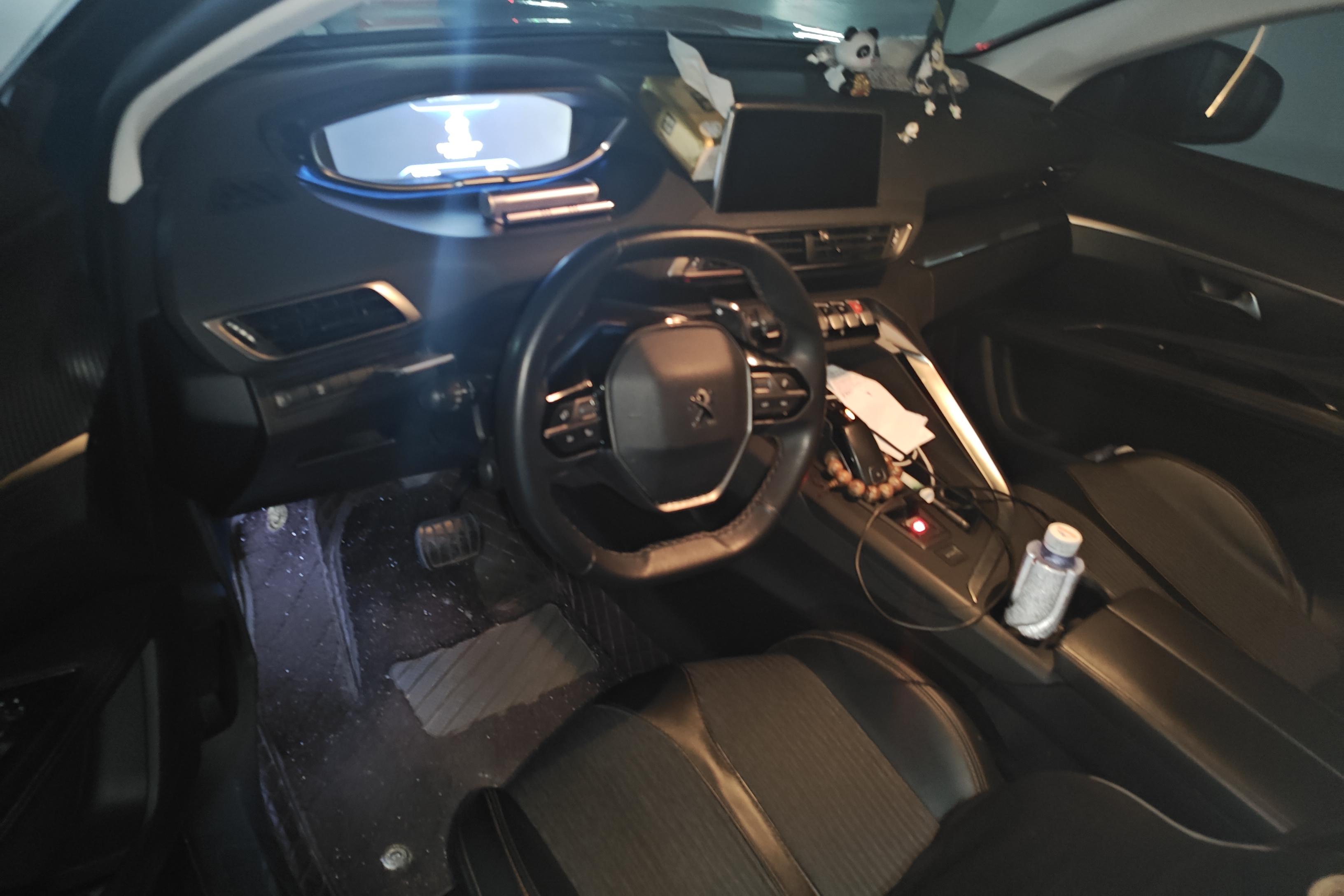 标致5008 2017款 1.8T 自动 380THP精英型 (国Ⅴ) 