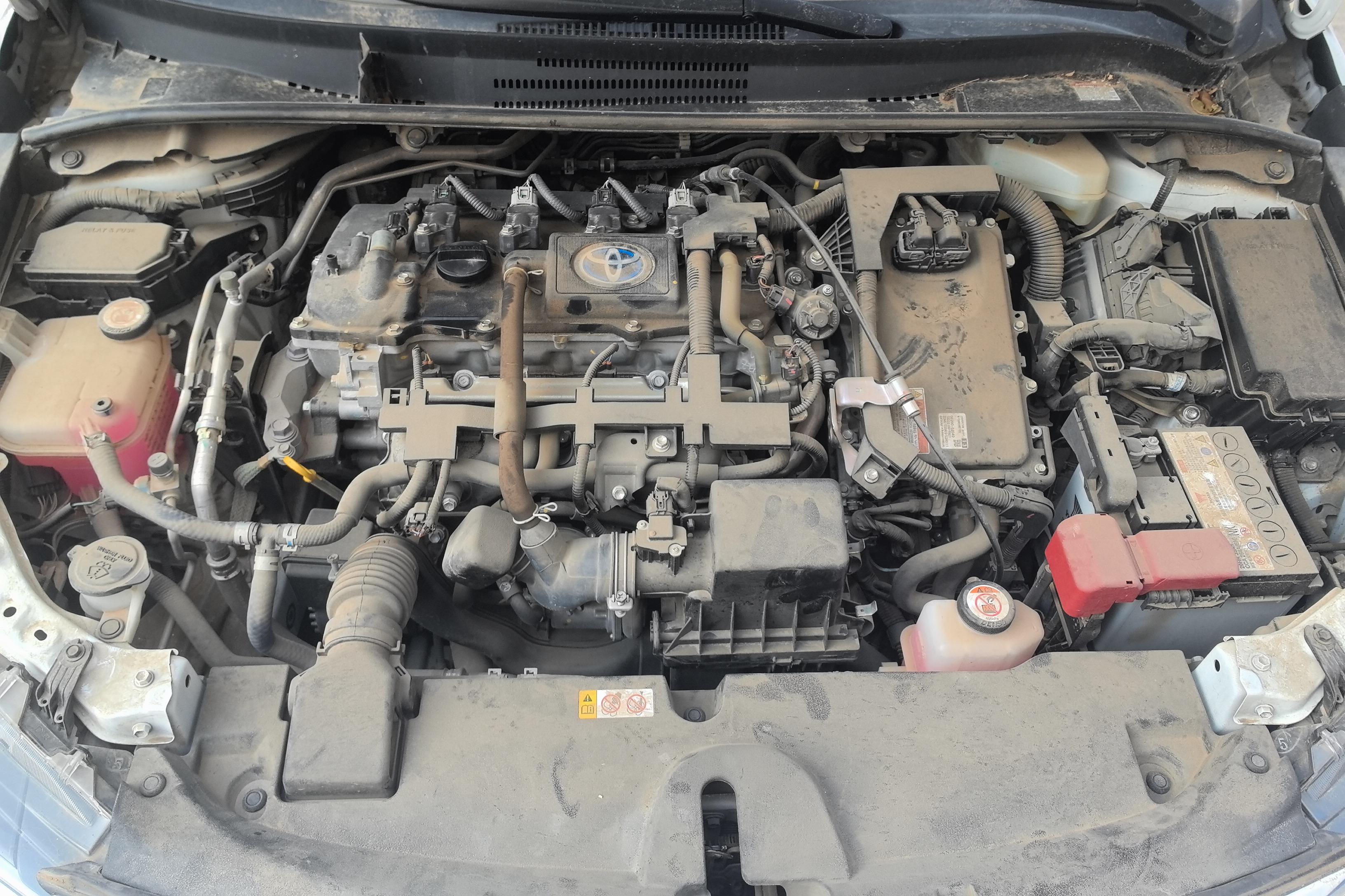 丰田雷凌 双擎 2022款 1.8L 自动 领先版 (国Ⅵ) 