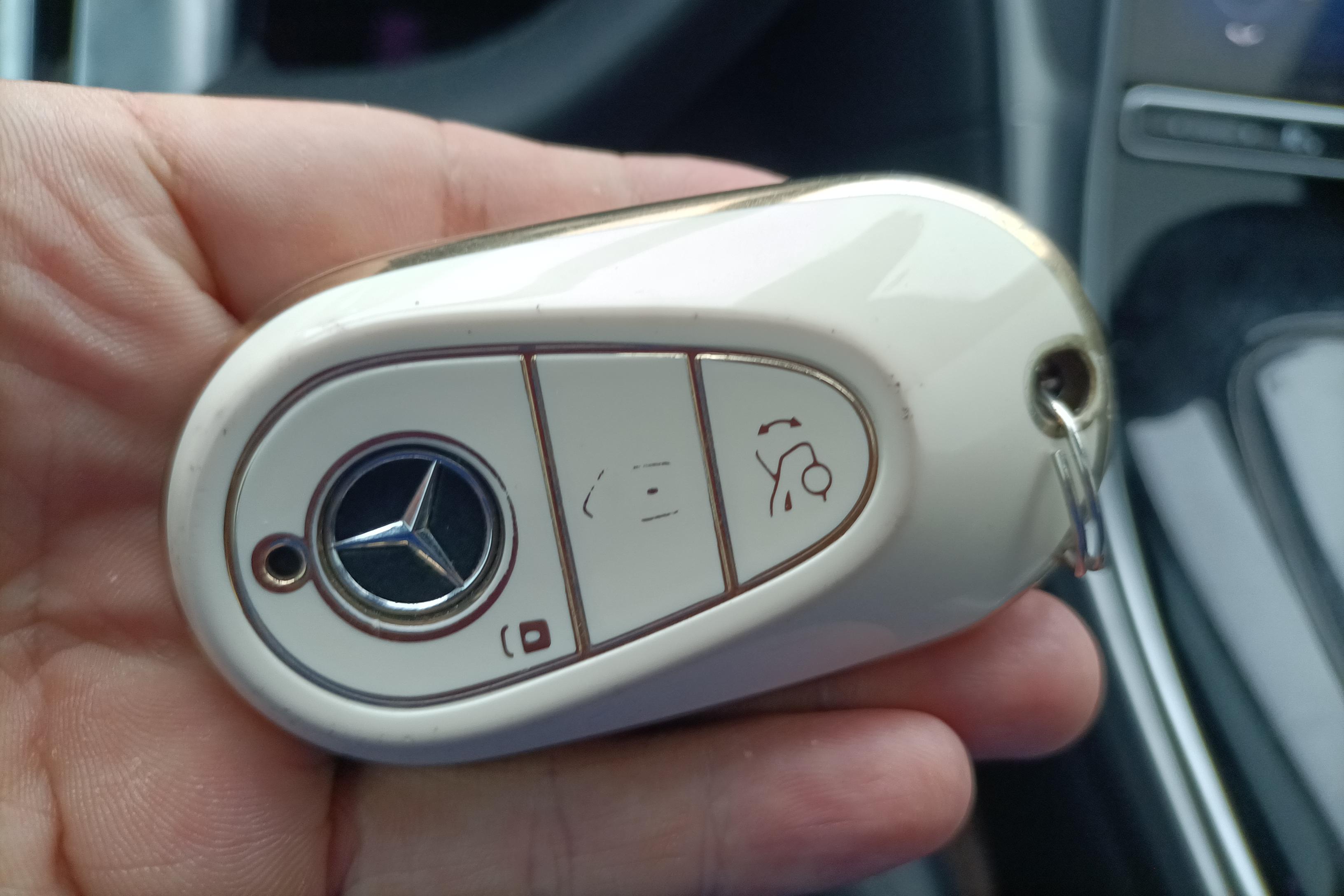 奔驰C级 C200L 2022款 1.5T 自动 改款运动版 (国Ⅵ) 