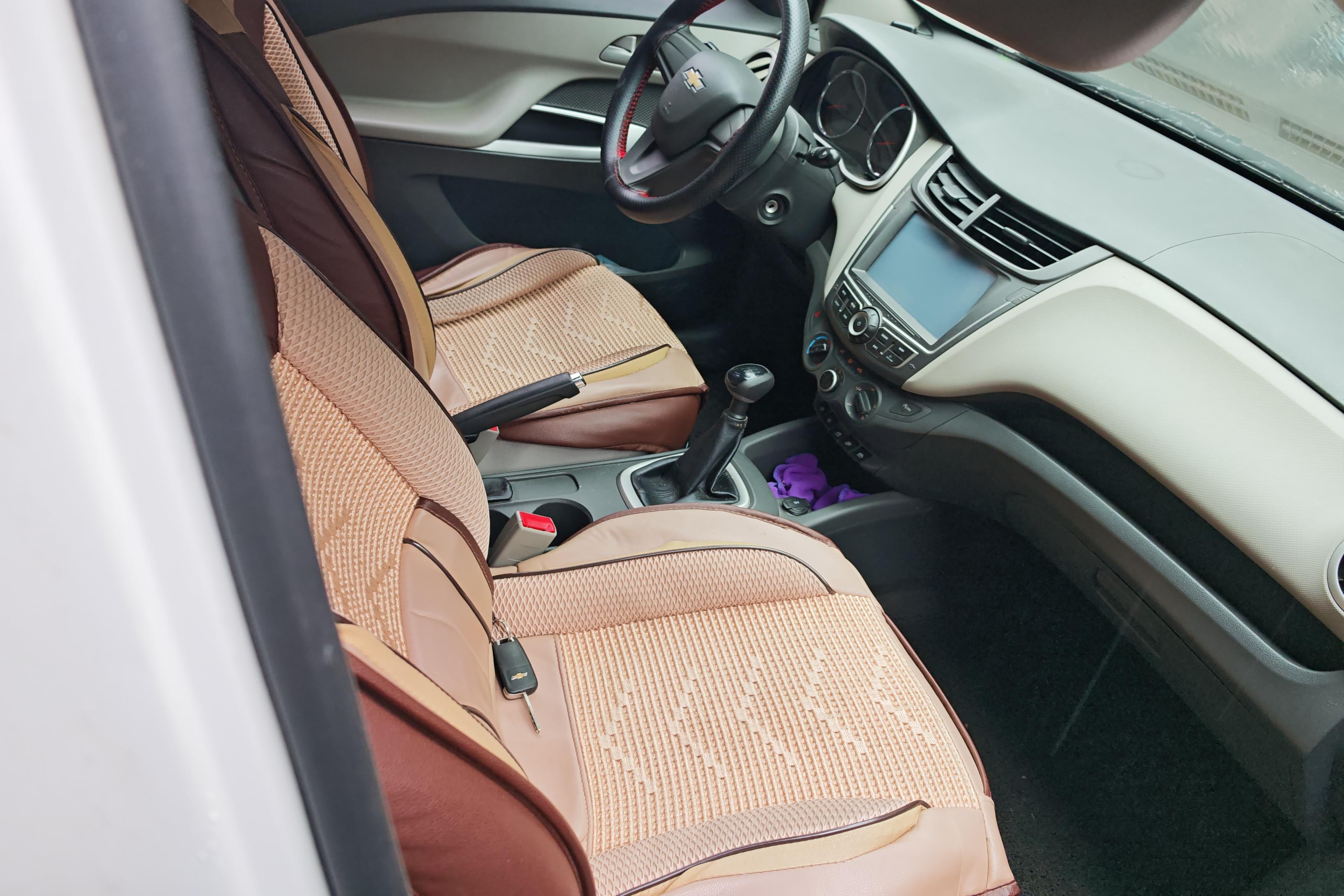 雪佛兰赛欧3 2016款 1.3L 手动 舒适天窗版 (国Ⅴ) 