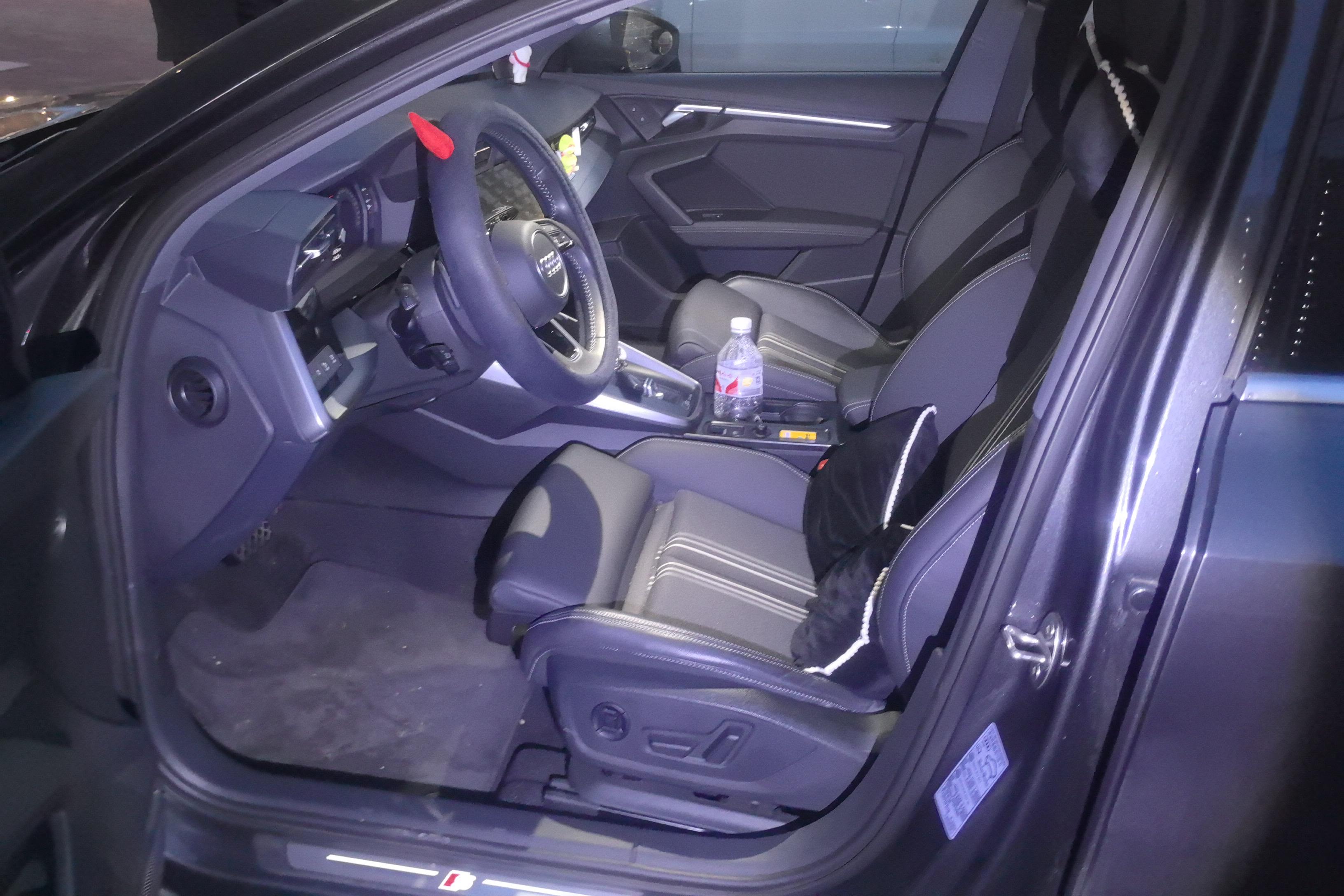 奥迪A3 35TFSI 2021款 1.4T 自动 汽油 时尚运动型Sportback (国Ⅵ) 