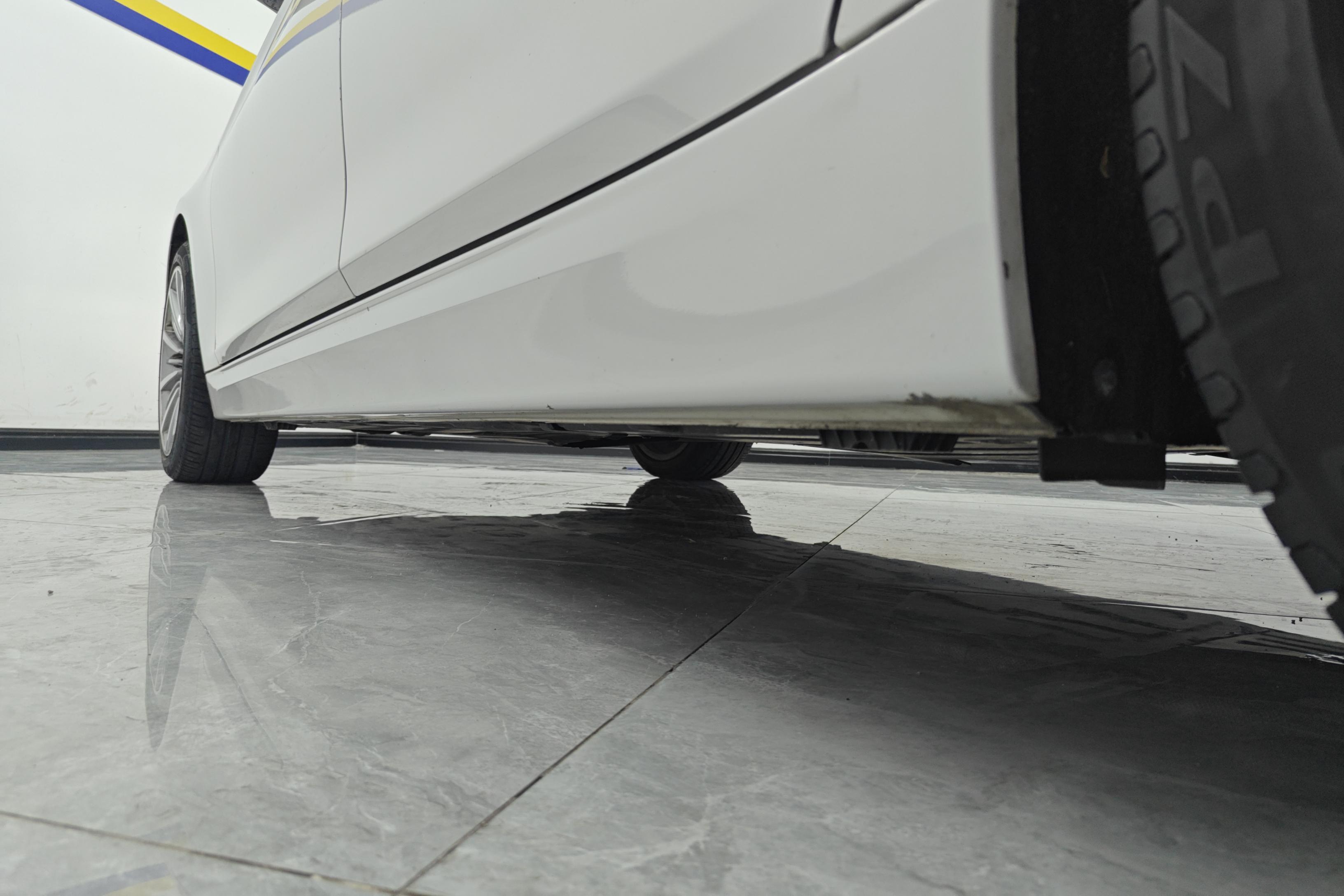 宝马3系 320Li 2019款 2.0T 自动 汽油 时尚版 (国Ⅴ) 