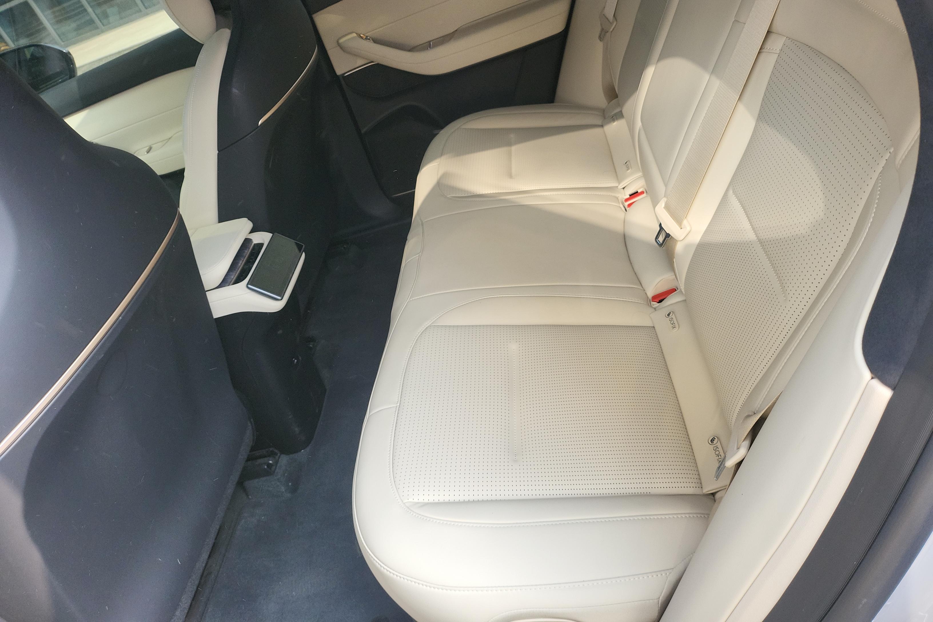 蔚来ES6 2024款 75kWh500km四驱 纯电动 75kWh 