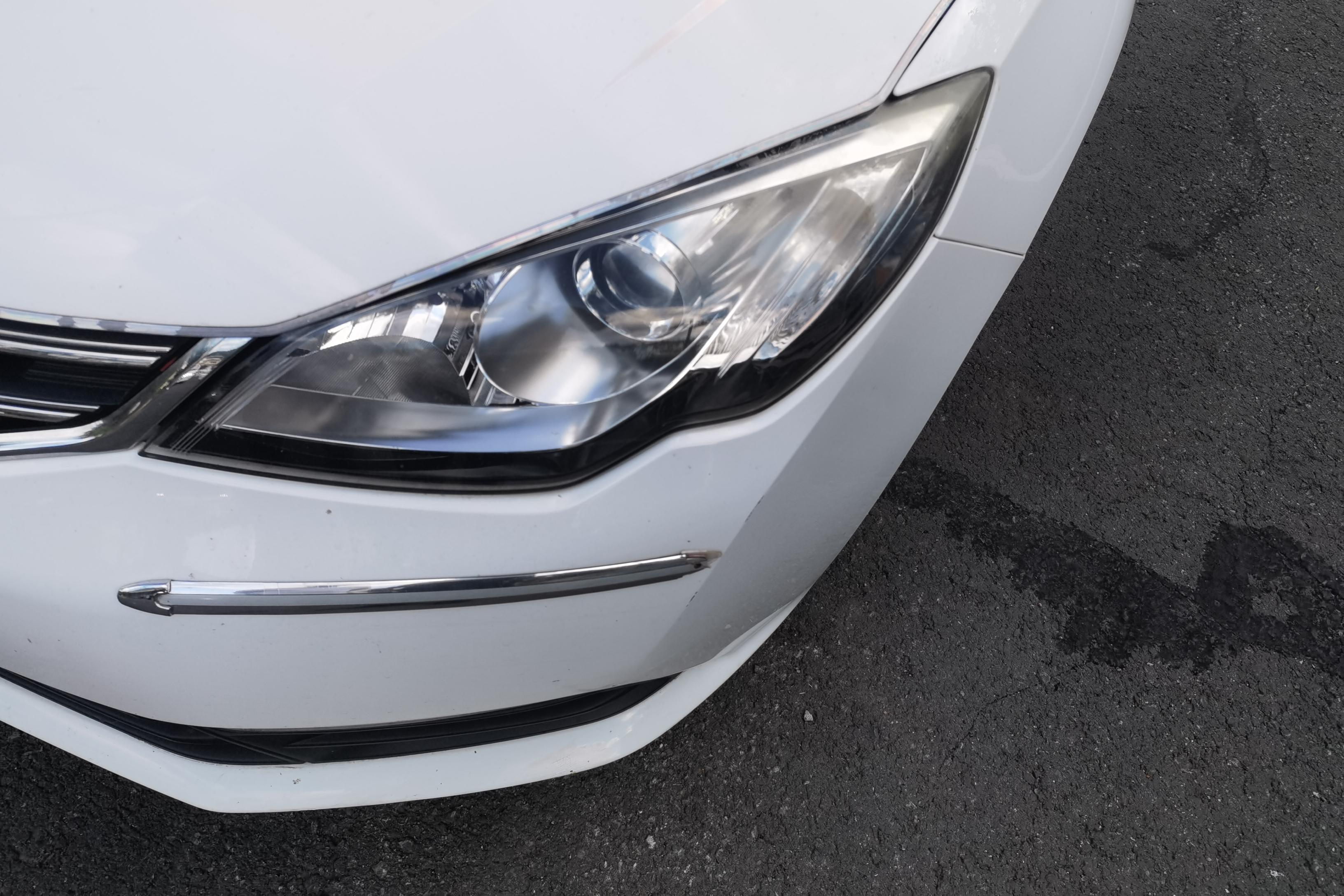 荣威360 2015款 1.4T 自动 尊享版 (国Ⅴ) 