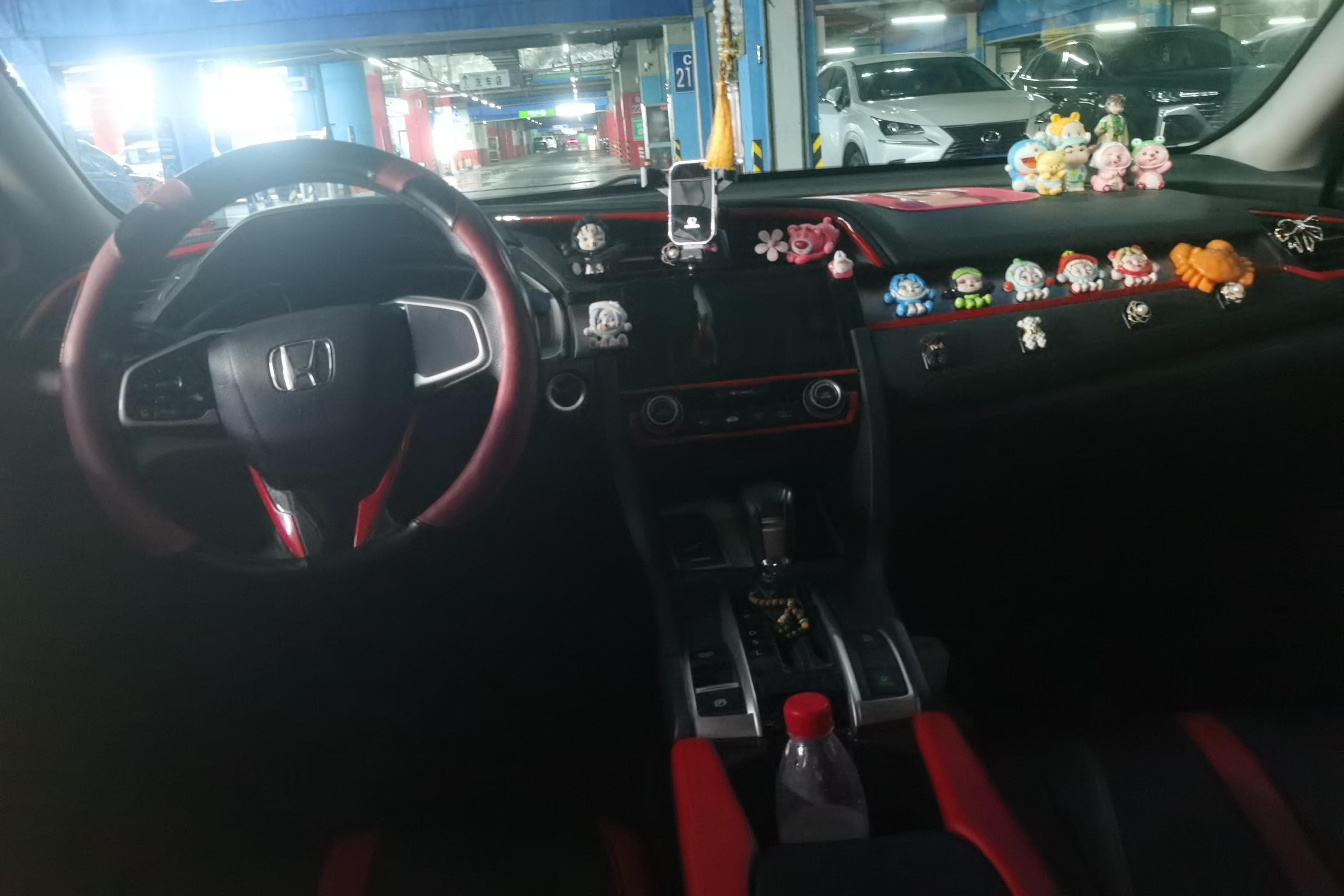 本田思域 2016款 1.5T 自动 豪华版220TURBO (国Ⅴ) 