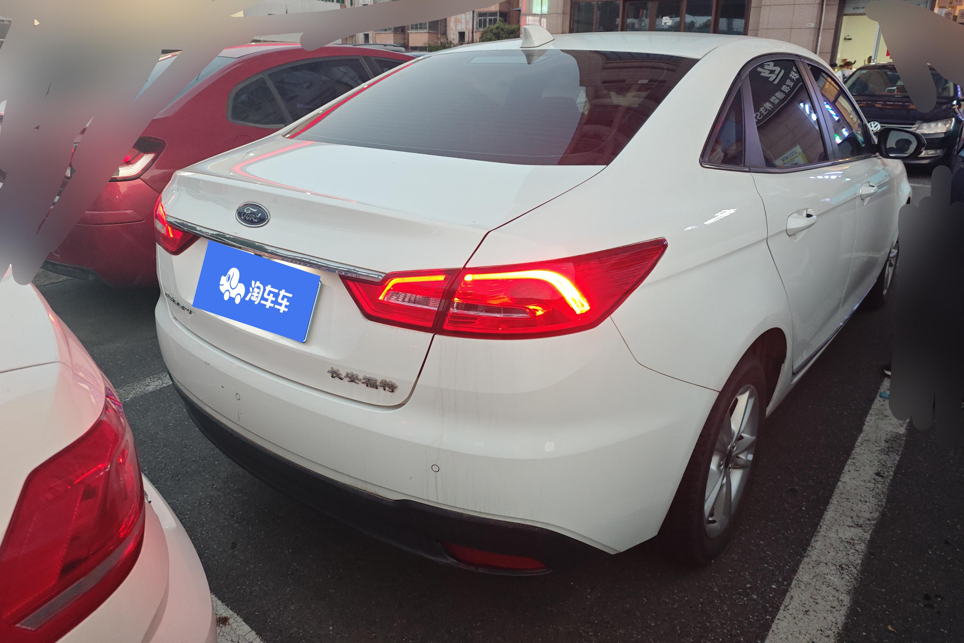 福特福睿斯 2019款 1.5L 自动 改款悦享型 (国Ⅵ) 