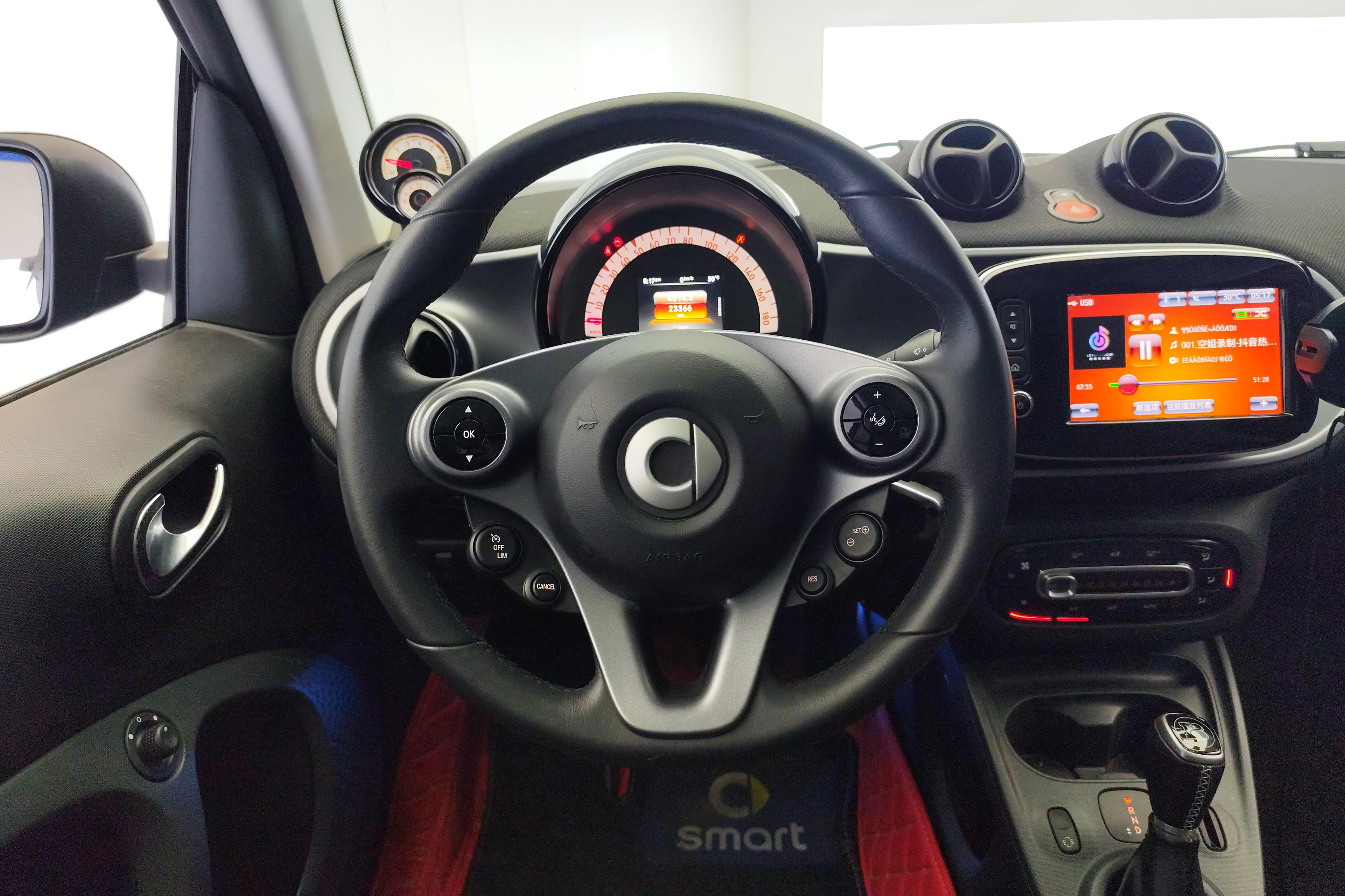 SmartForTwo [进口] 2018款 0.9T 自动 汽油 先锋版 