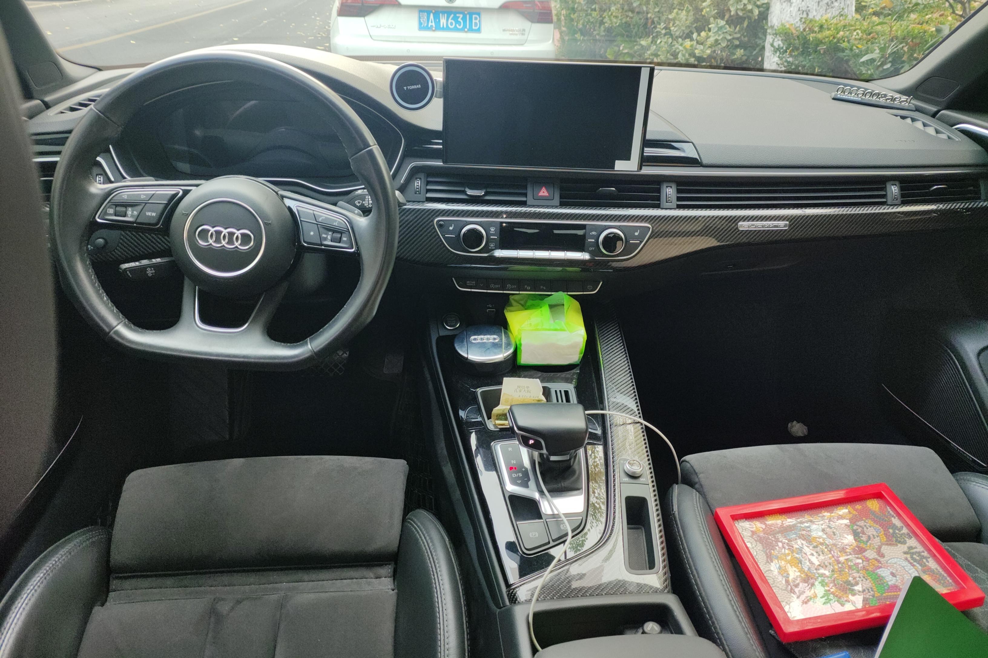 奥迪A4L 2022款 2.0T 自动 quattro臻选动感型 (国Ⅵ) 