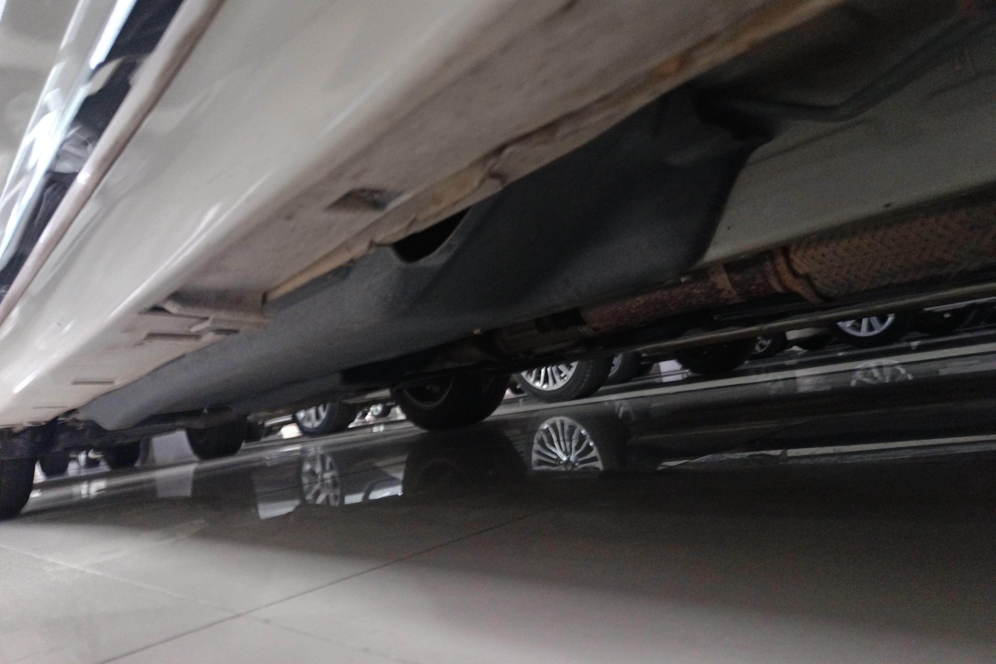 英菲尼迪Q50L 2015款 2.0T 自动 悦享版 (国Ⅴ) 