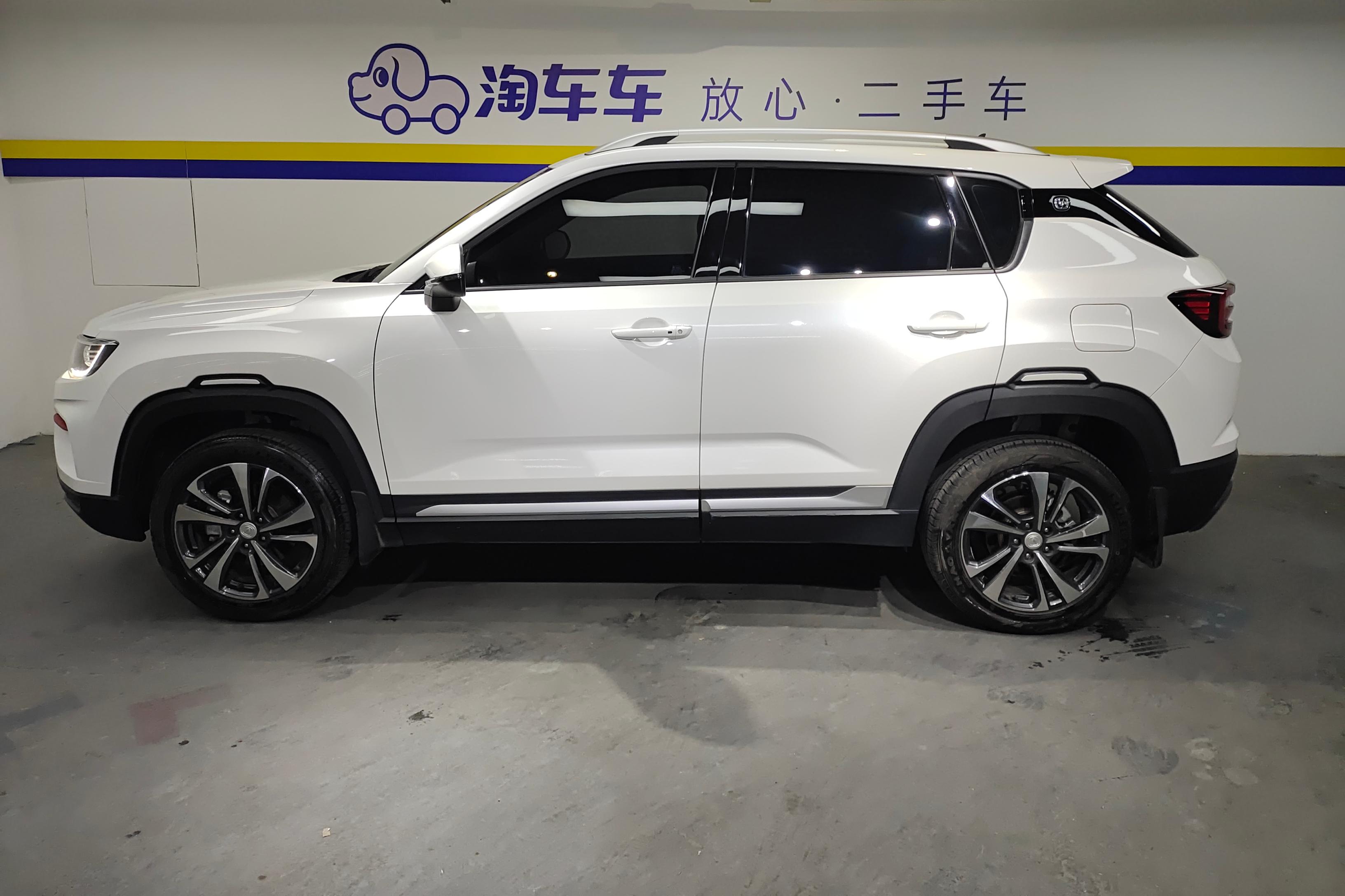 长安CS35 PLUS 2021款 1.6L 手动 荣耀百万版豪华型 (国Ⅵ) 