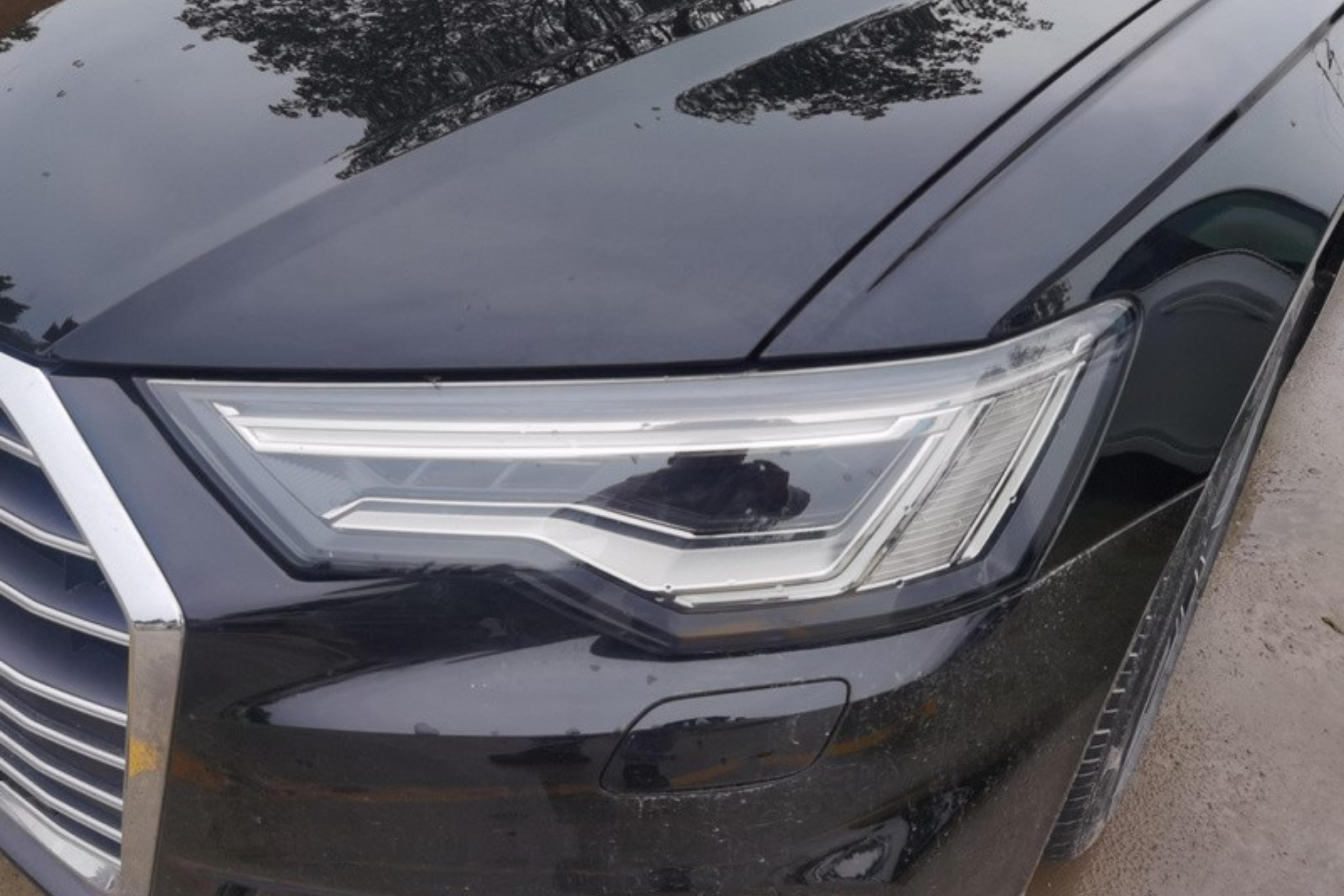 奥迪A6L 45TFSI 2022款 2.0T 自动 尊享动感型 (国Ⅵ) 