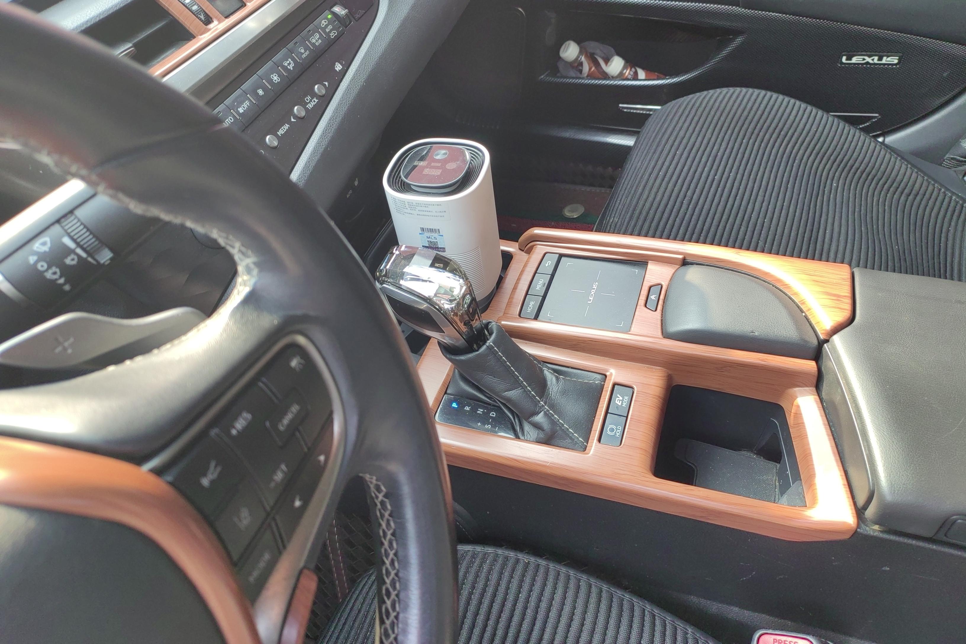 雷克萨斯ES 300h [进口] 2018款 2.5L 自动 卓越版 (国Ⅴ) 