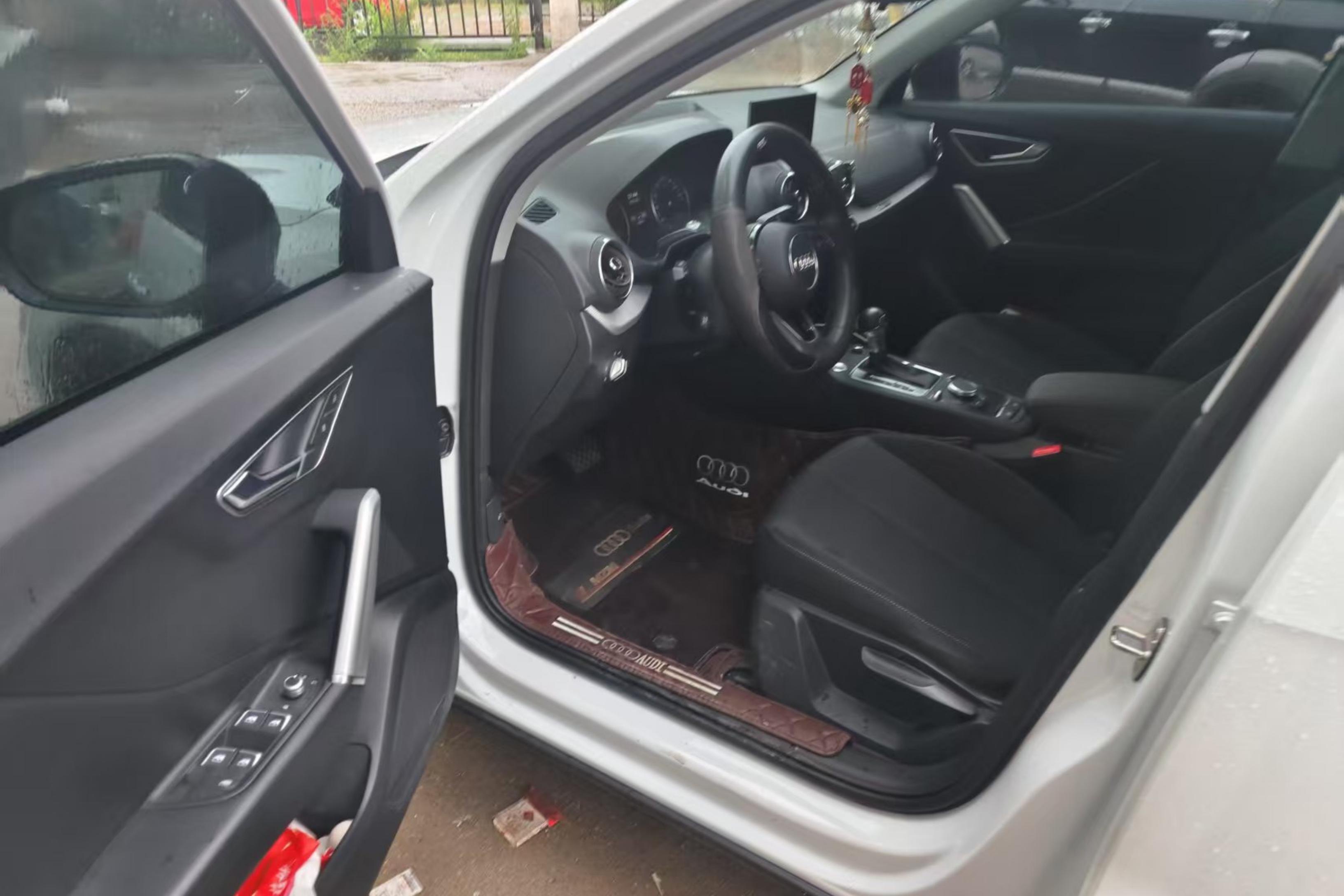 奥迪Q2L 35TFSI 2021款 1.4T 自动 进取动感型 (国Ⅵ) 