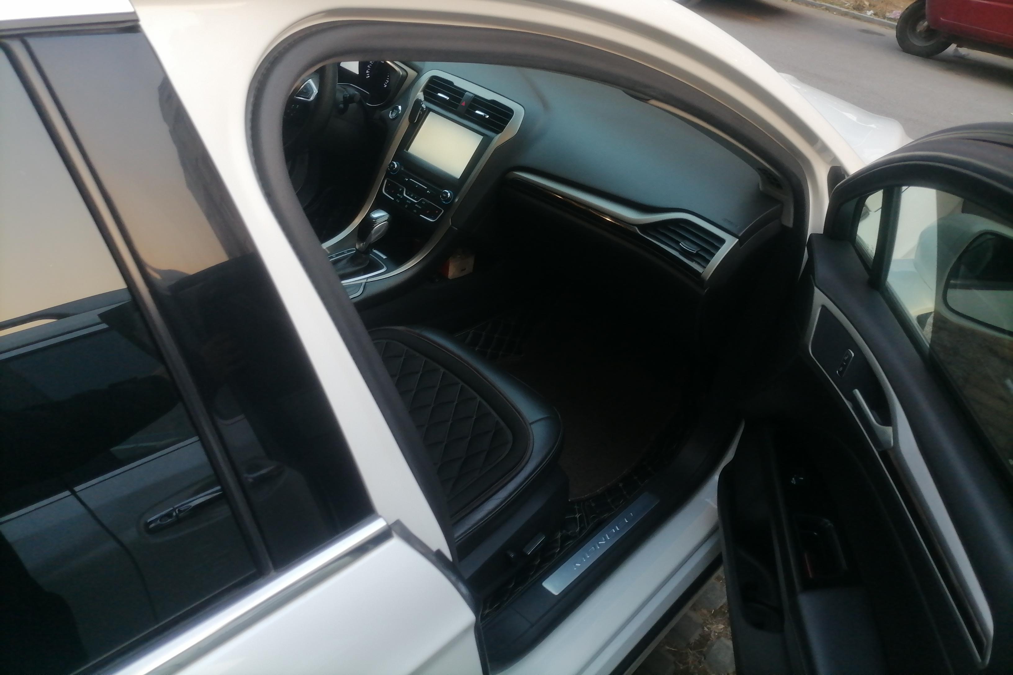 福特蒙迪欧 2013款 2.0T 自动 GTDi200豪华型 (国Ⅳ) 