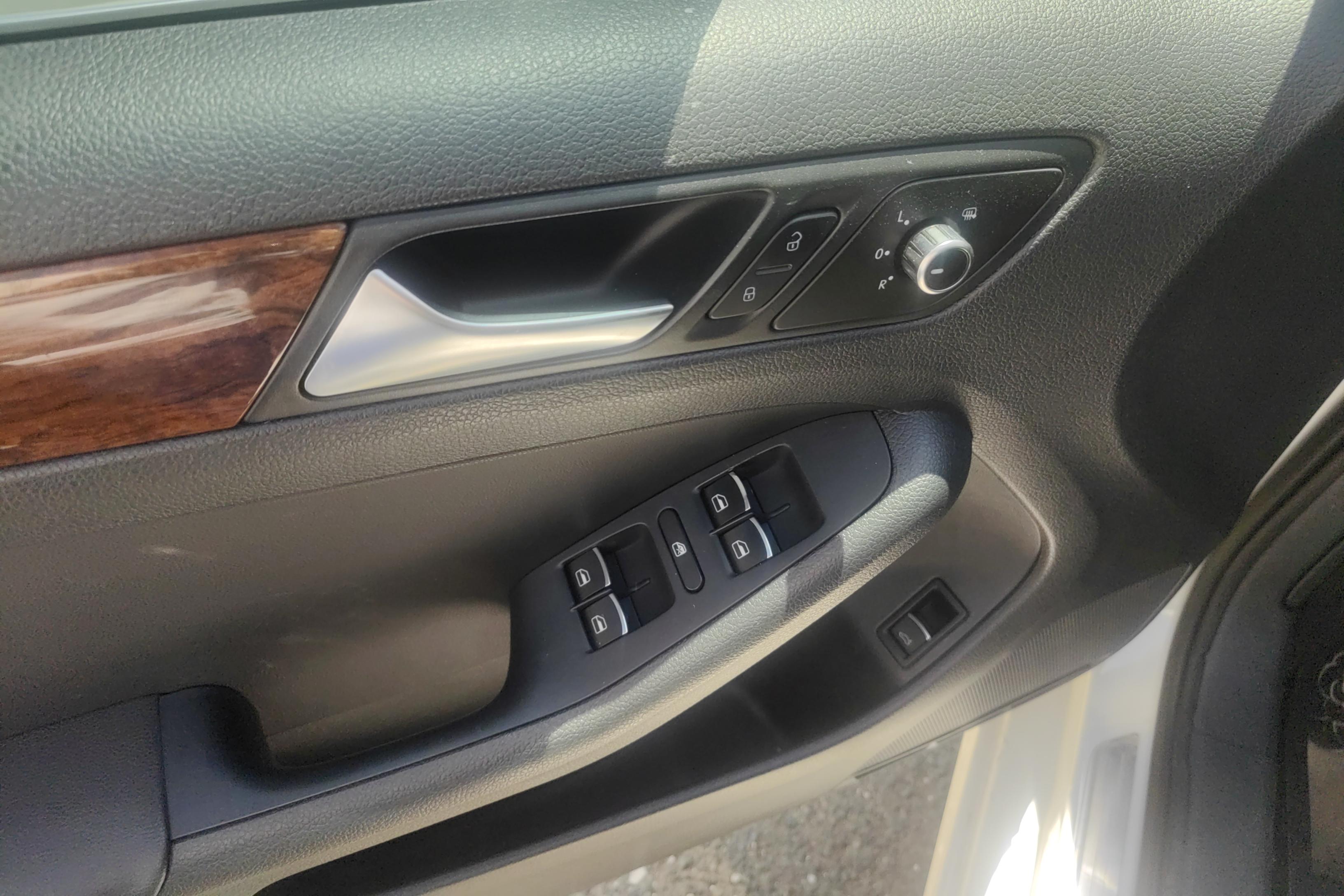 大众速腾 2014款 1.8T 自动 旗舰型 (国Ⅳ) 