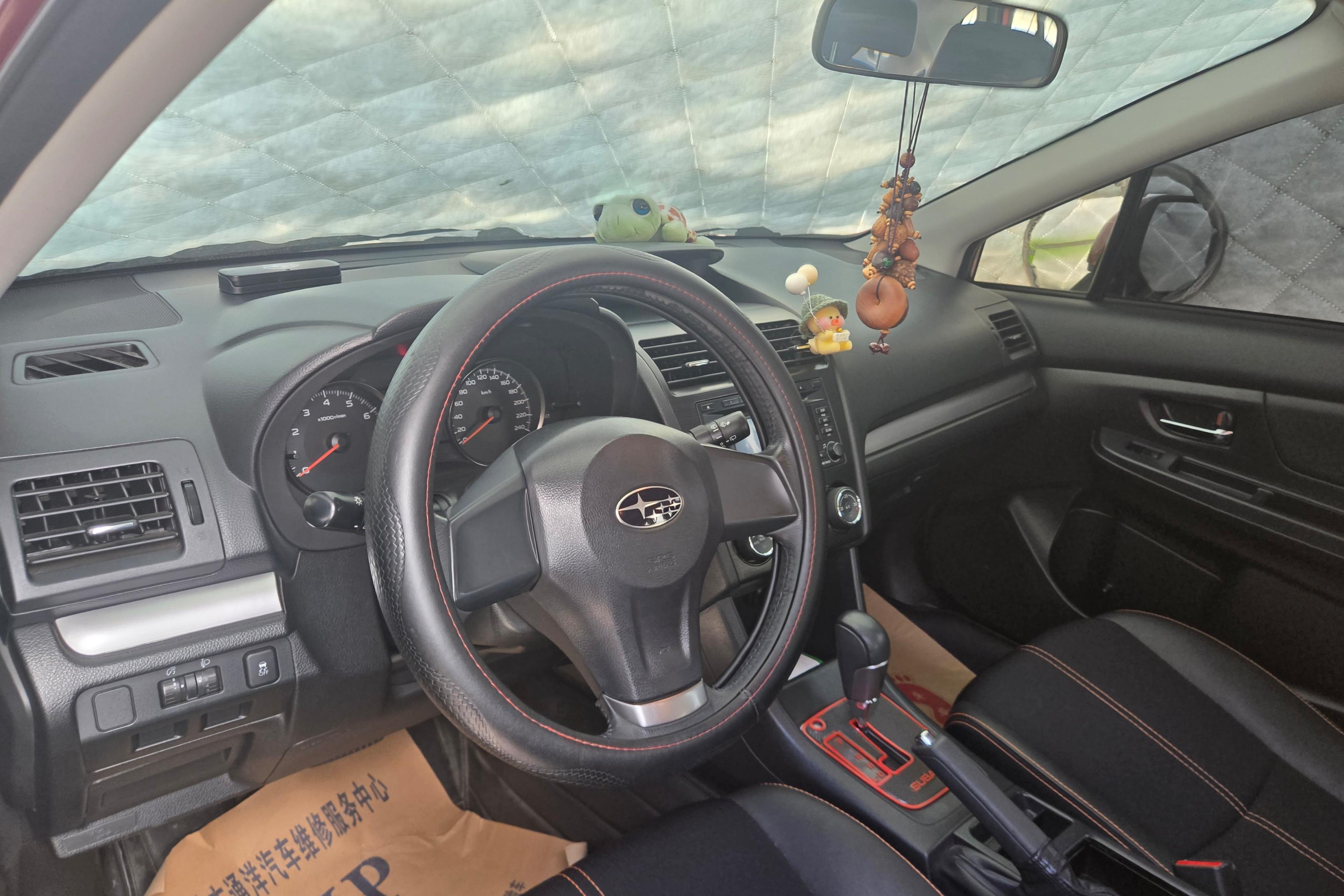 斯巴鲁XV [进口] 2012款 2.0L 自动 四驱 舒适版 