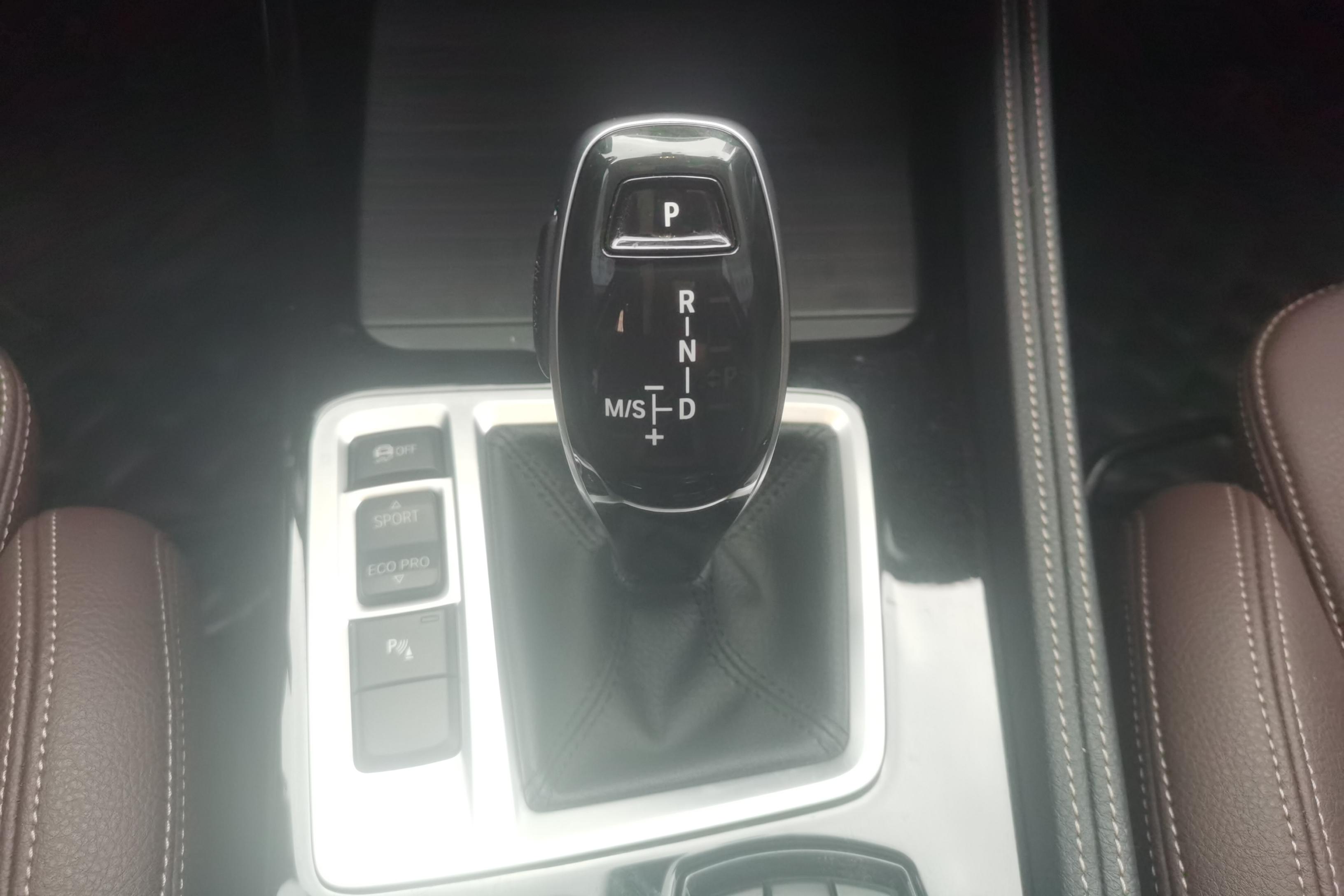 宝马1系 120i 2020款 1.5T 自动 M运动套装 (国Ⅵ) 