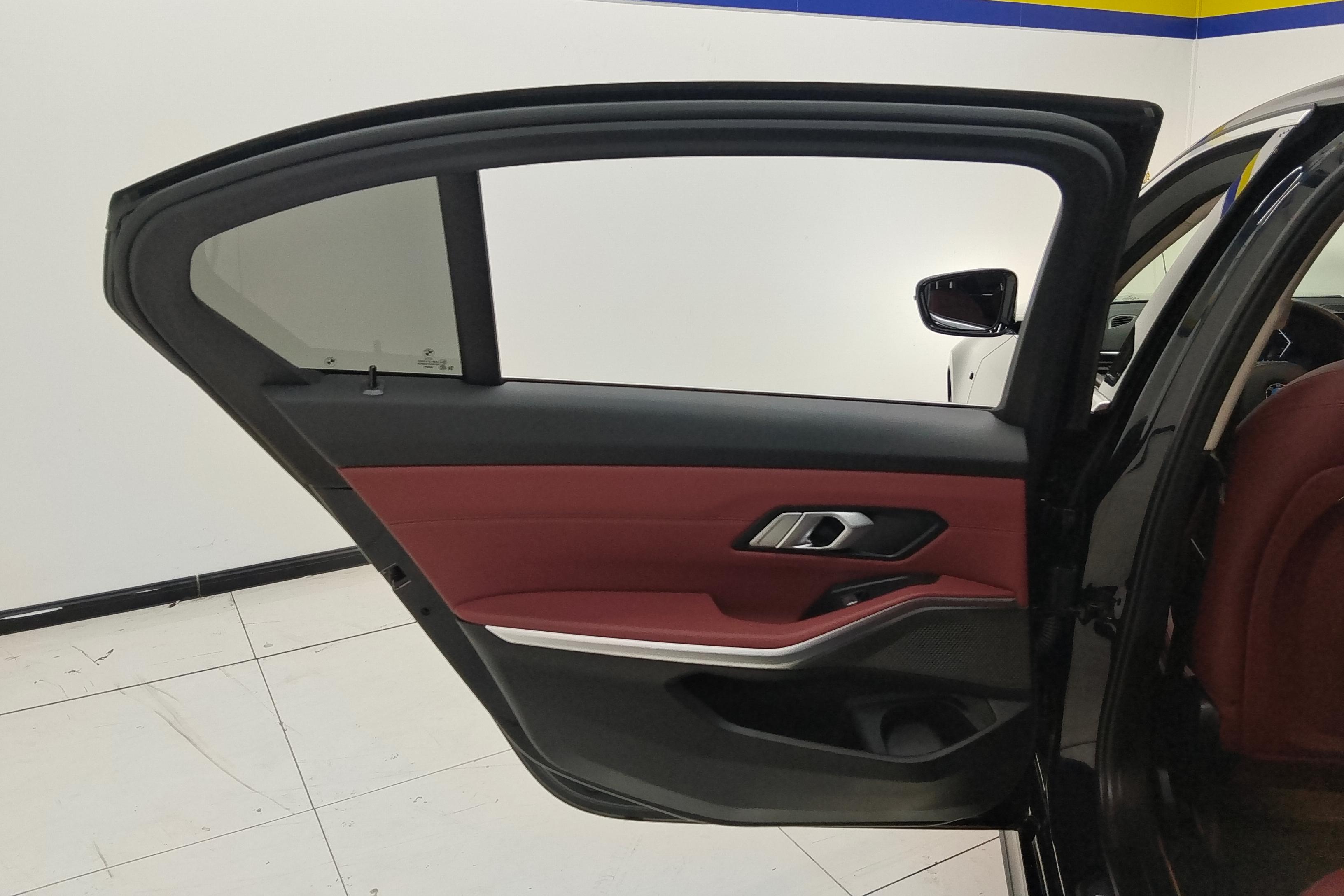 宝马3系 320Li 2023款 2.0T 自动 汽油 M运动套装 (国Ⅵ) 