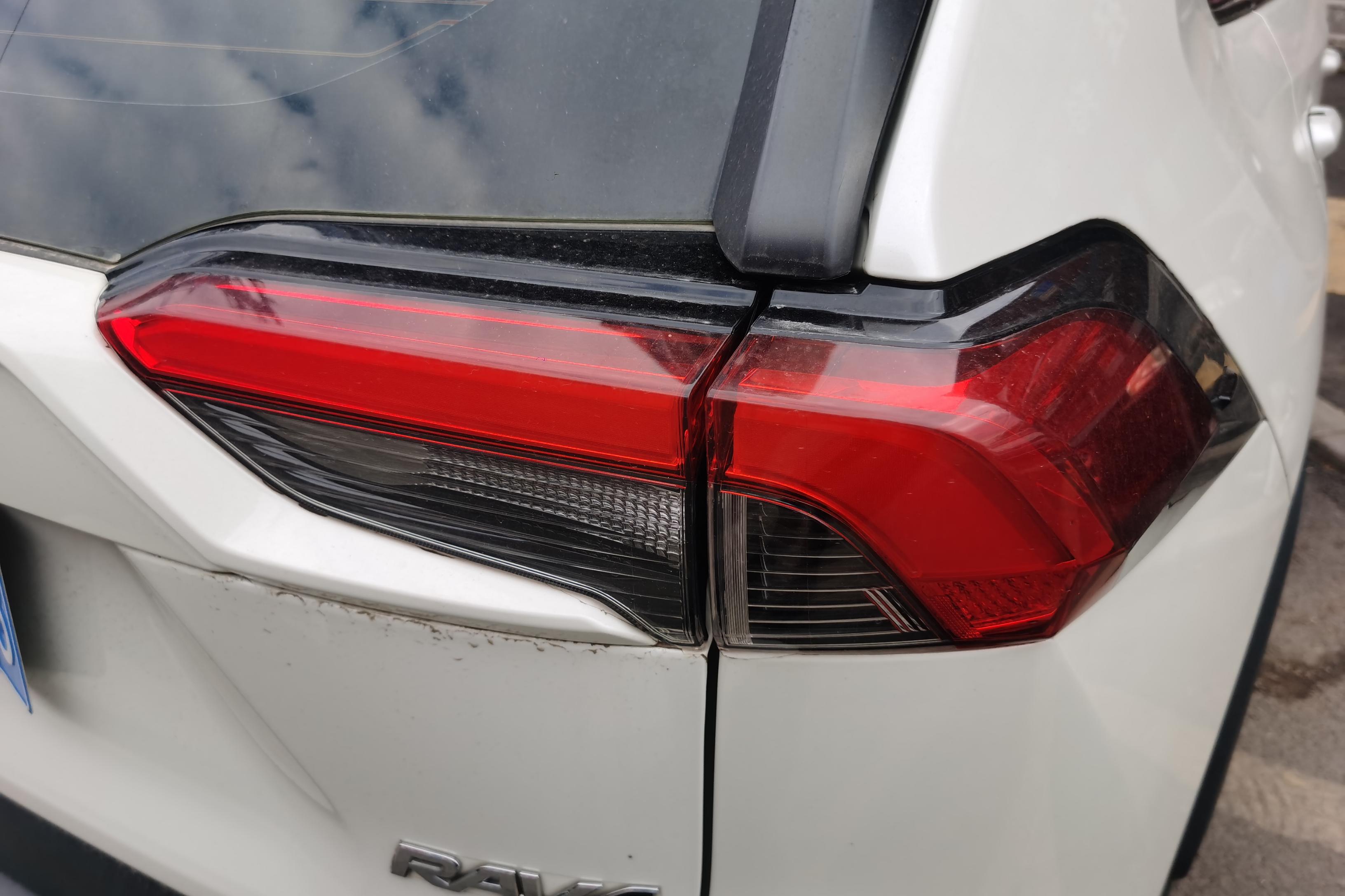 丰田RAV4 2020款 2.0L 自动 前驱 风尚PLUS版 (国Ⅵ) 