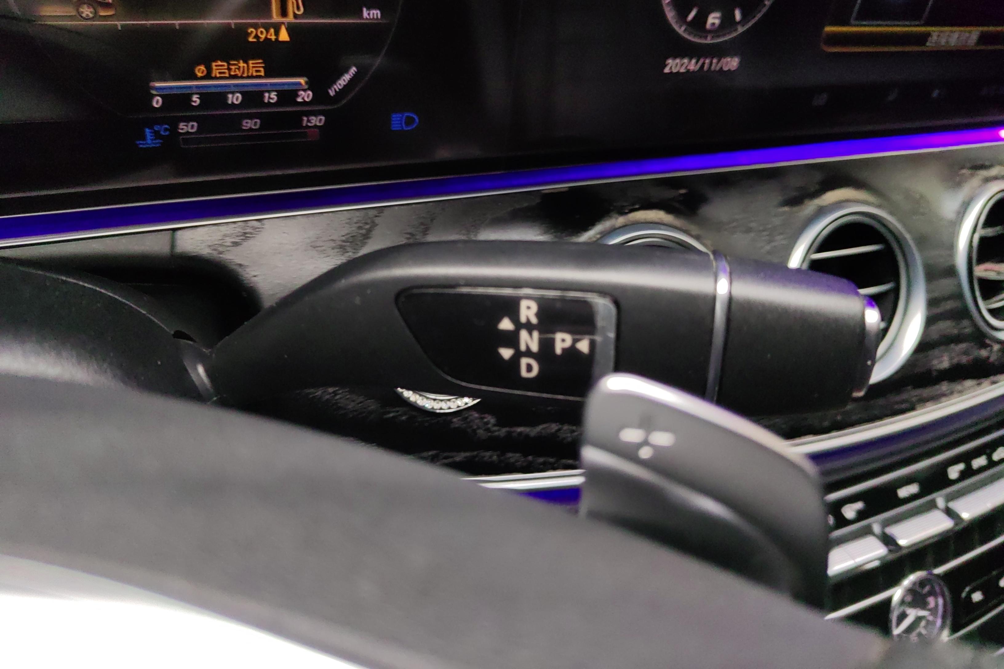 奔驰E级 E300L 2018款 2.0T 自动 汽油 运动时尚型改款 (国Ⅴ) 