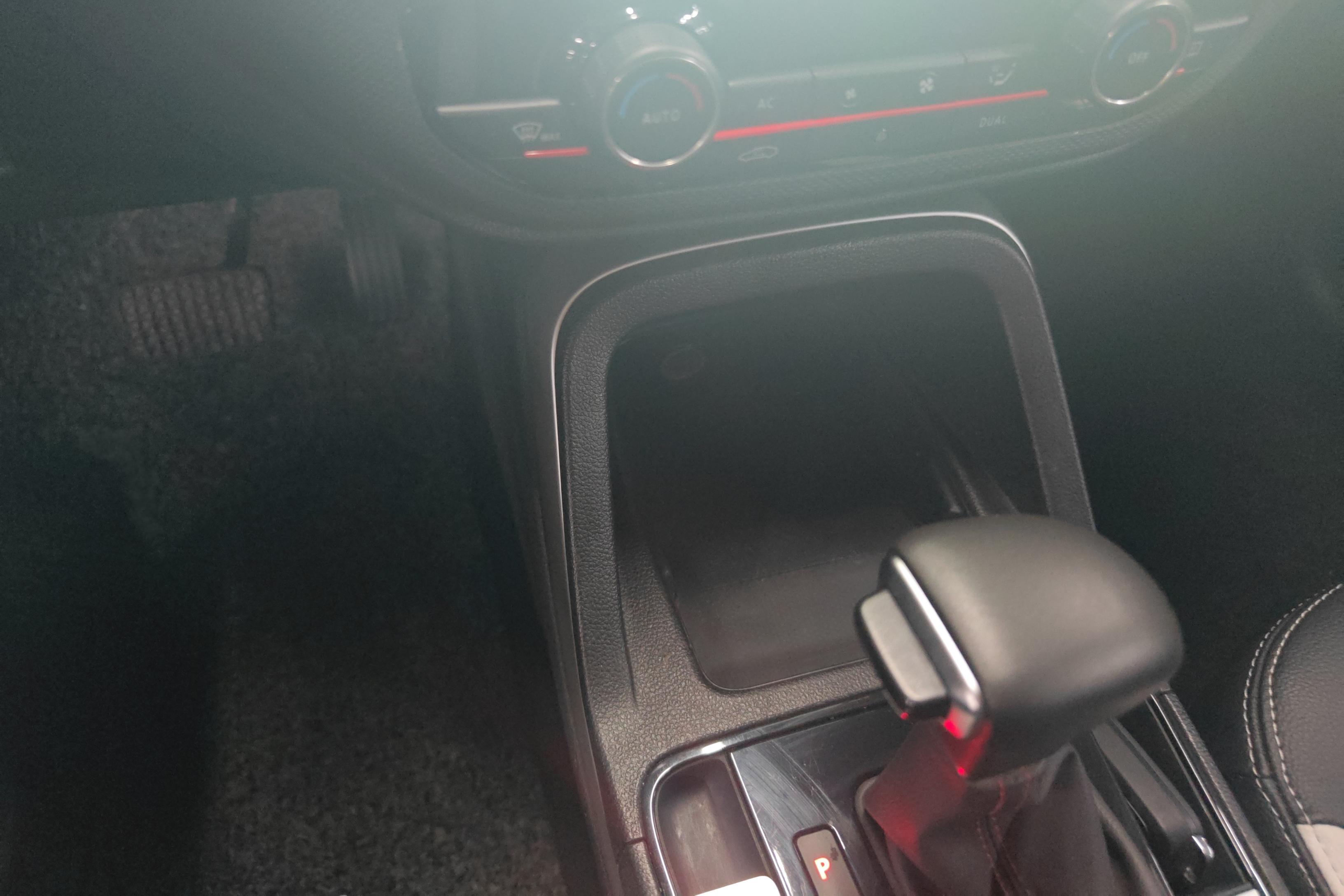 观致5 SUV 2019款 1.6T 自动 智云互联版旗舰型 (国Ⅴ) 