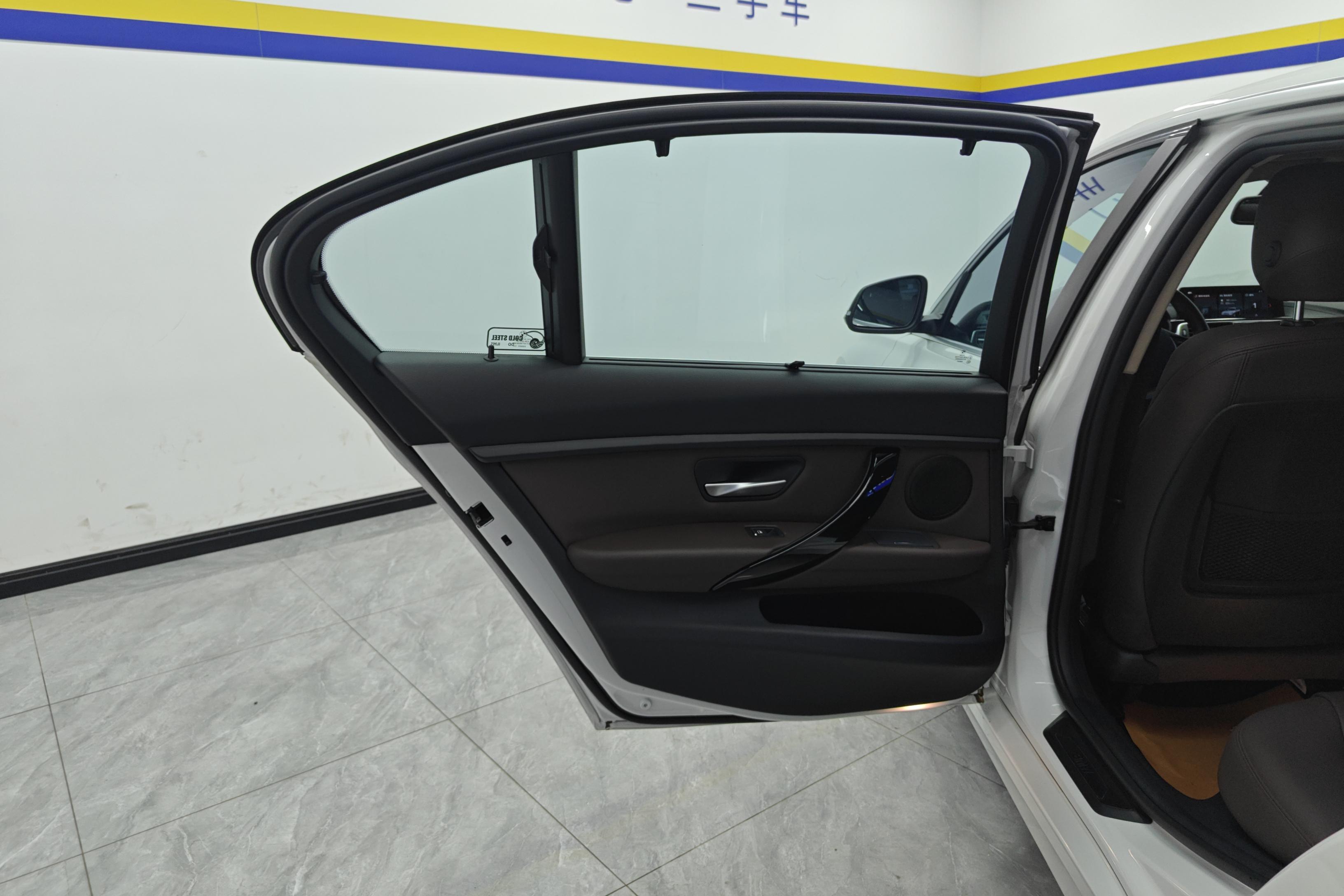 宝马3系 320Li 2019款 2.0T 自动 汽油 时尚版 (国Ⅴ) 