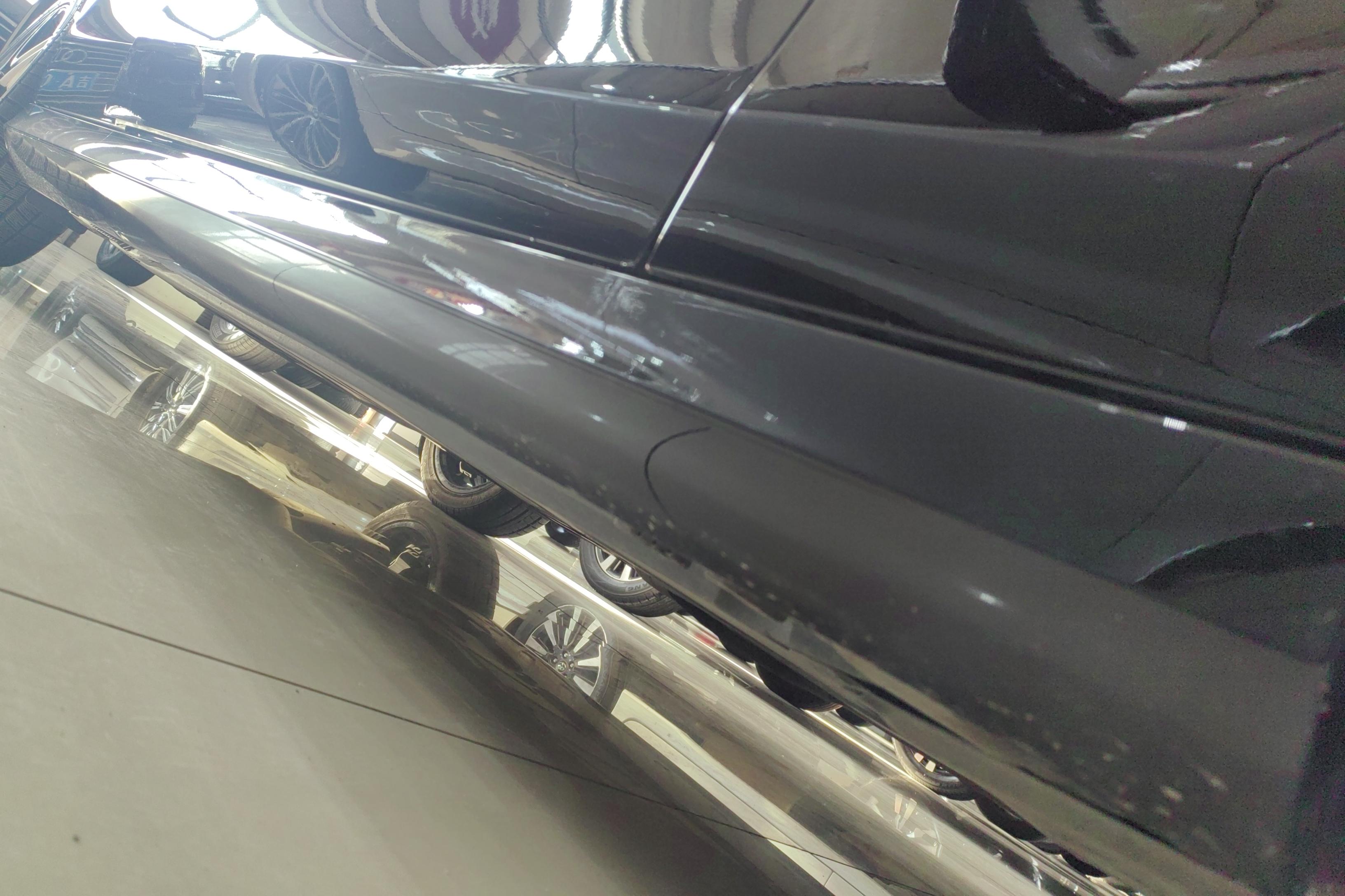 奔驰E级 E260 [进口] 2021款 2.0T 自动 汽油 改款时尚型运动版 