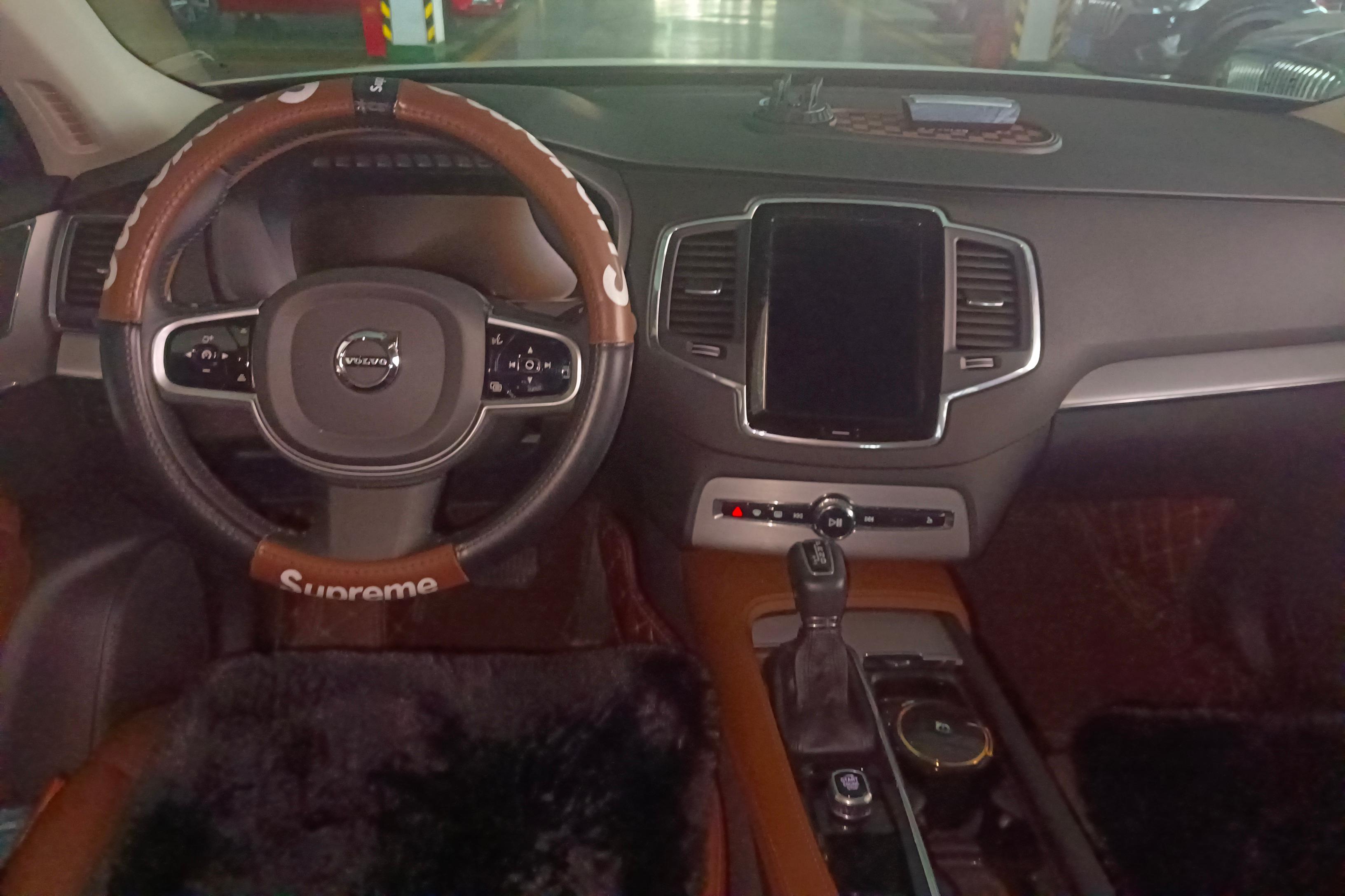 沃尔沃XC90 T5 [进口] 2020款 2.0T 自动 四驱 汽油 智行豪华版 