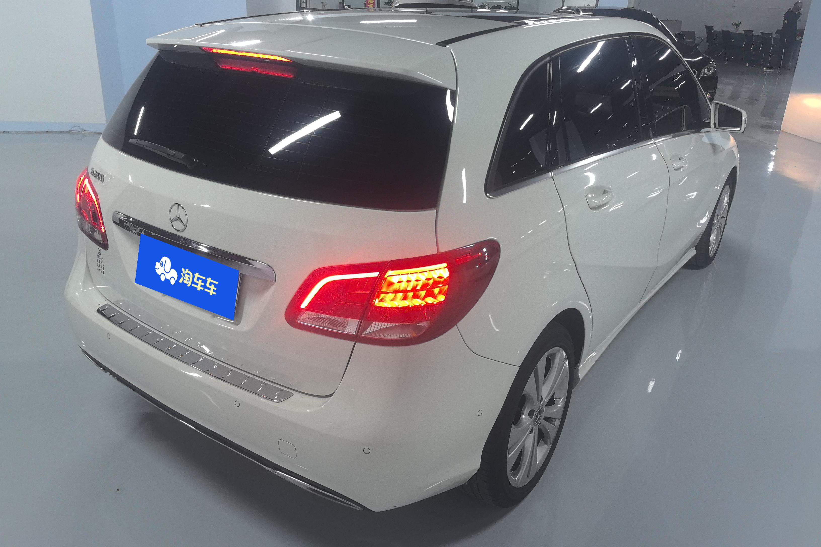 奔驰B级 B200 [进口] 2018款 1.6T 自动 汽油 动感型 