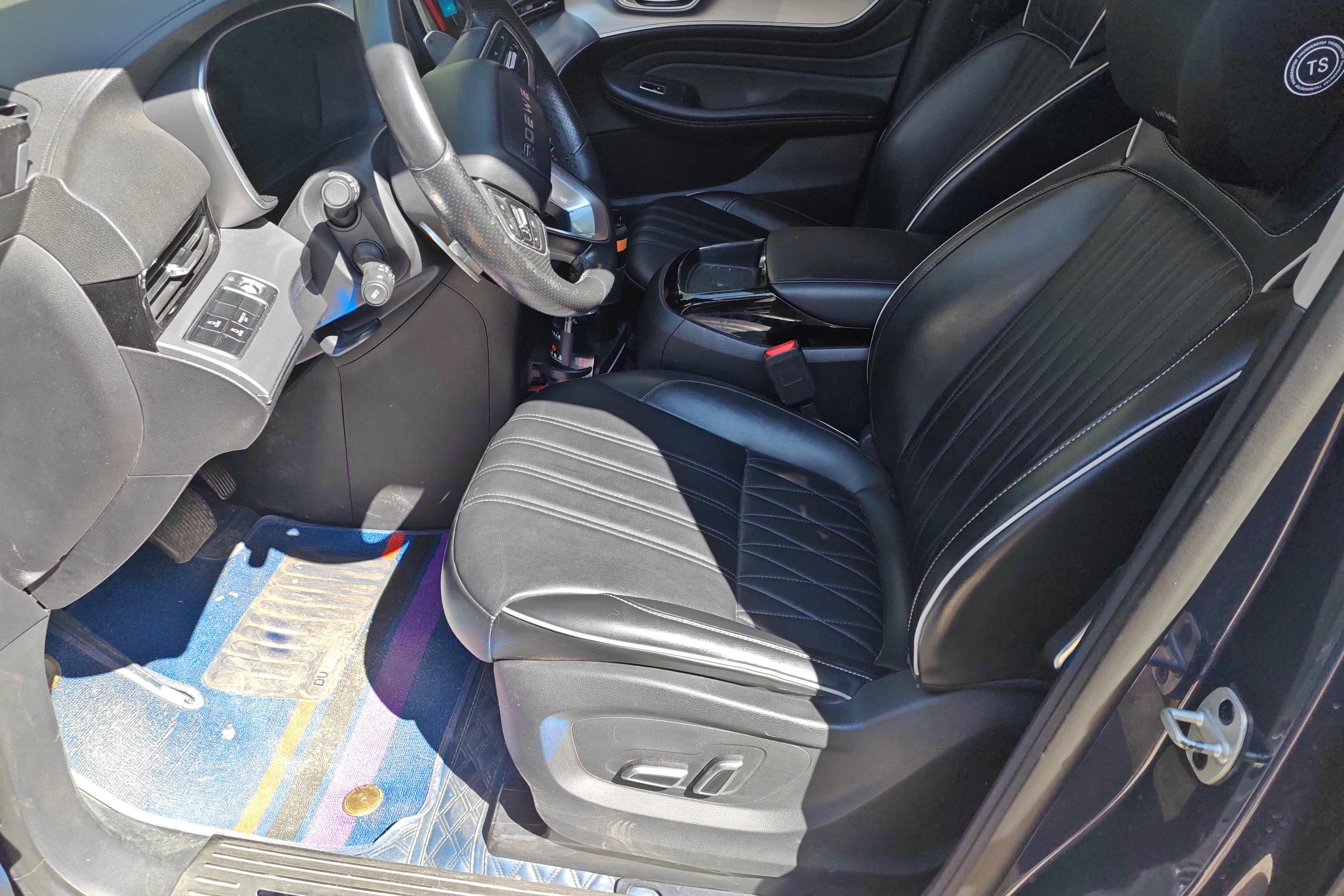 荣威iMAX8 2021款 2.0T 自动 Supreme陆尊版 (国Ⅵ) 