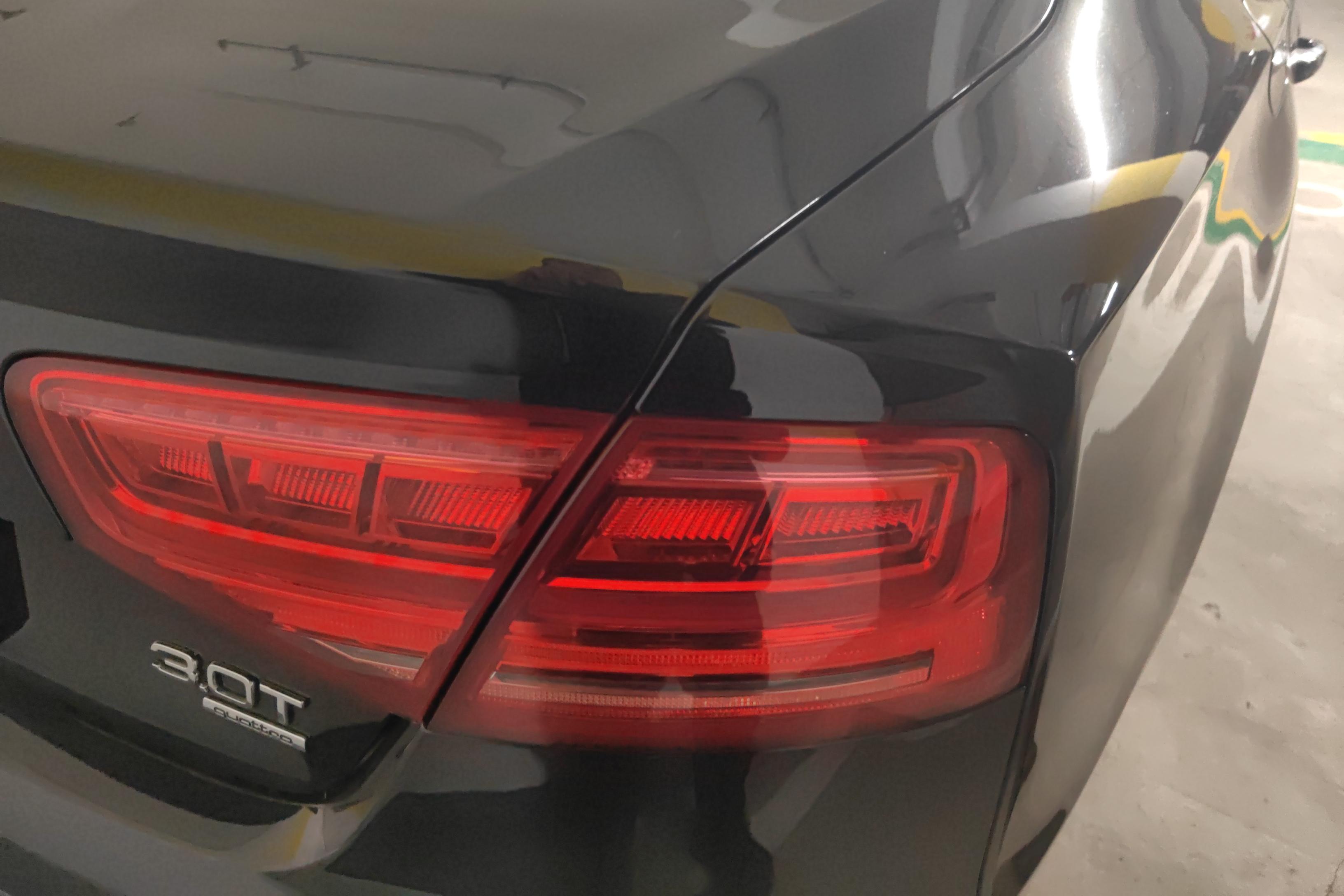 奥迪A8L [进口] 2011款 3.0T 自动 汽油 豪华型 