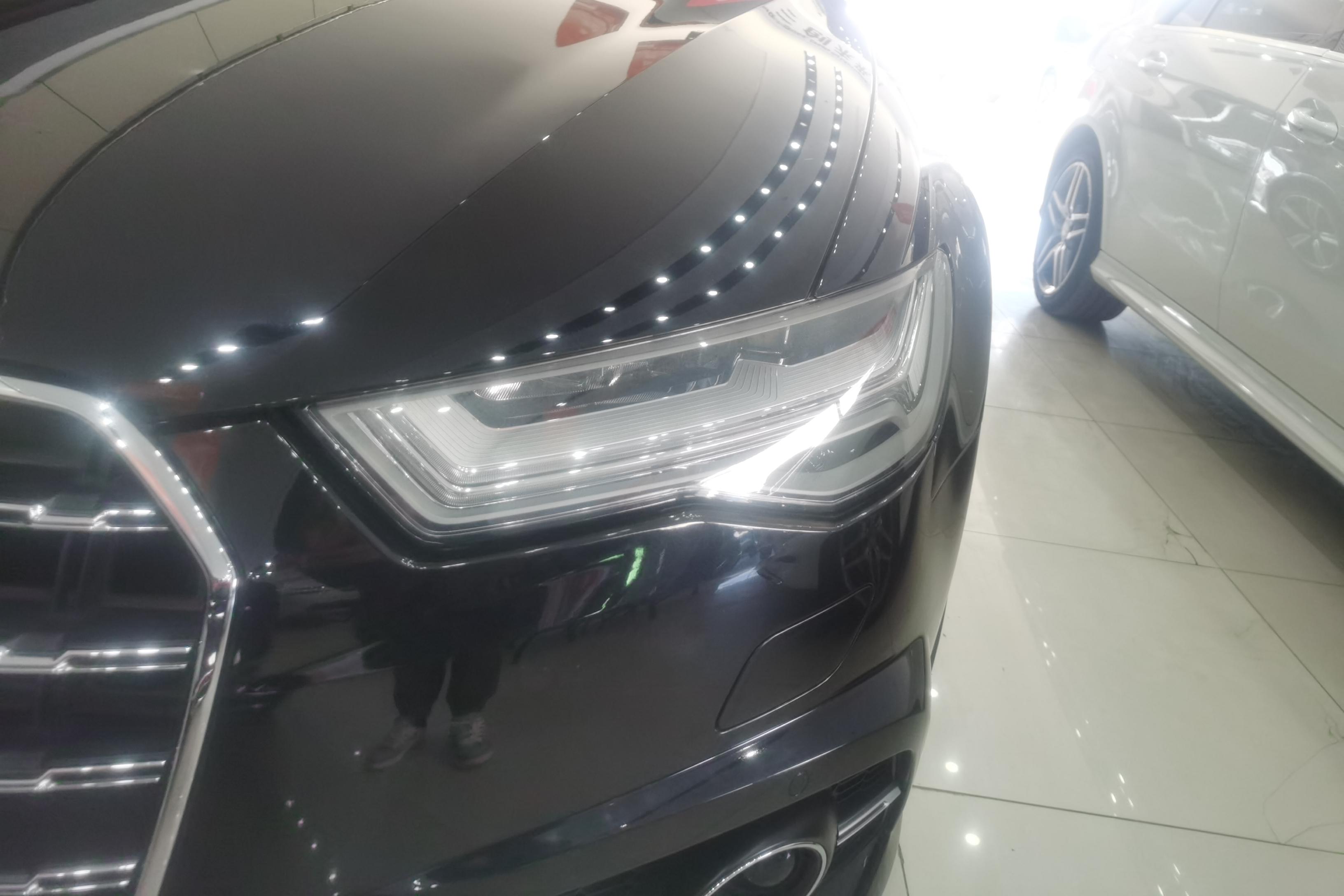 奥迪A6L 45TFSI 2018款 3.0T 自动 运动型30周年纪念版 (国Ⅴ) 