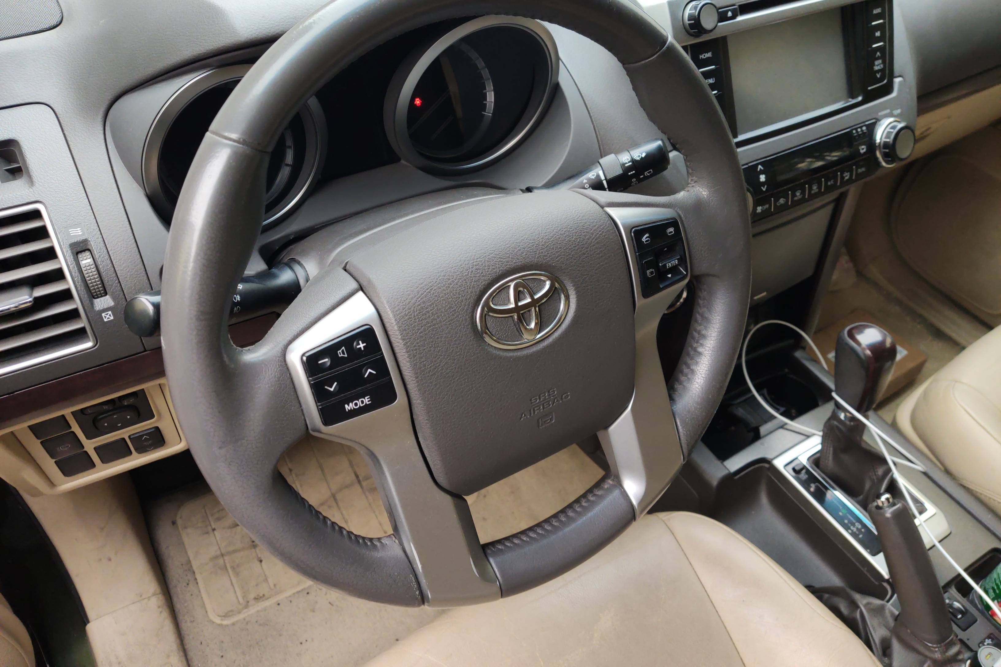丰田普拉多 2014款 4.0L 自动 四驱 TX-L (国Ⅳ) 
