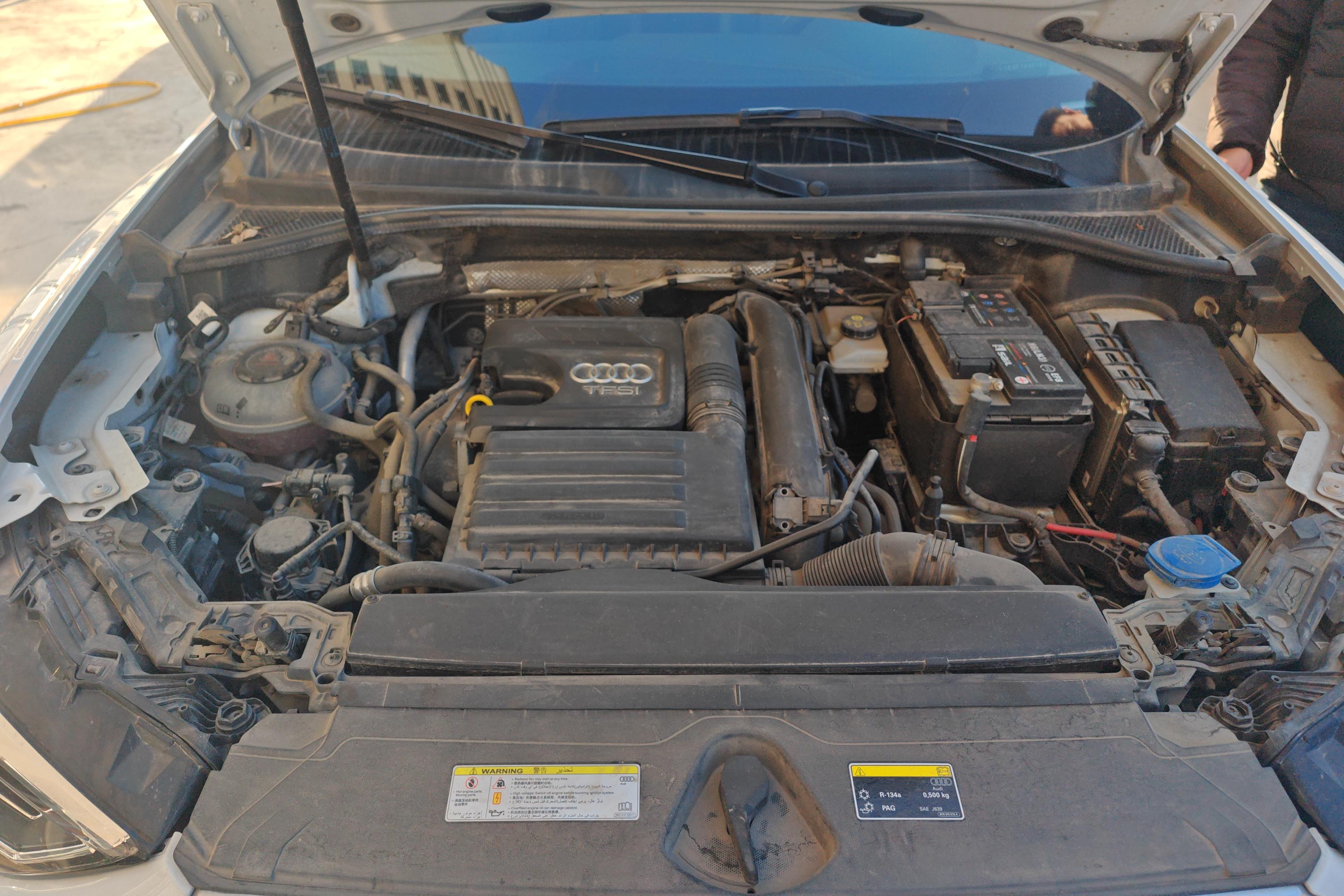 奥迪Q3 35TFSI 2021款 1.4T 自动 前驱 进取致雅型 (国Ⅵ) 