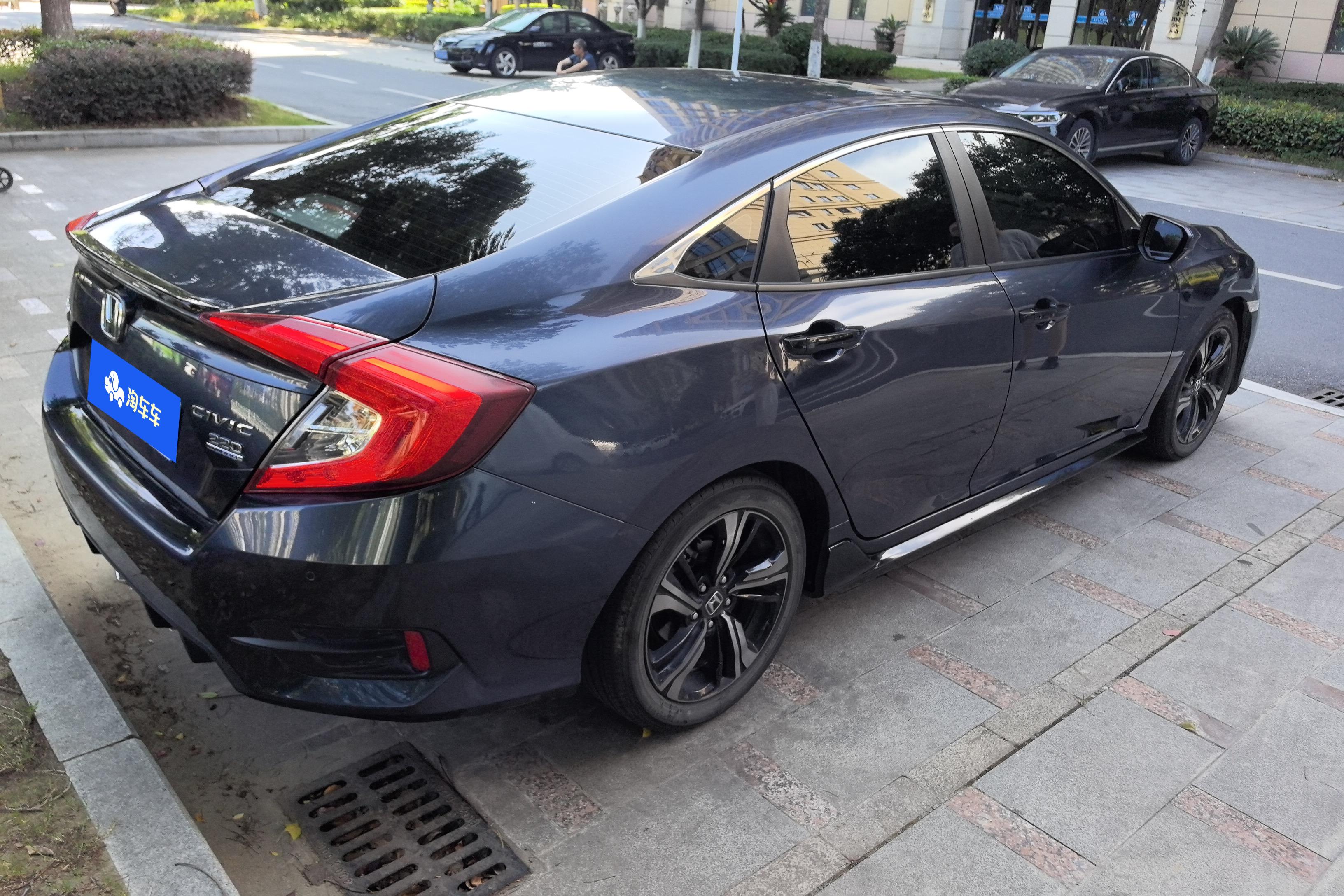 本田思域 2019款 1.5T 自动 燃动版220TURBO (国Ⅵ) 