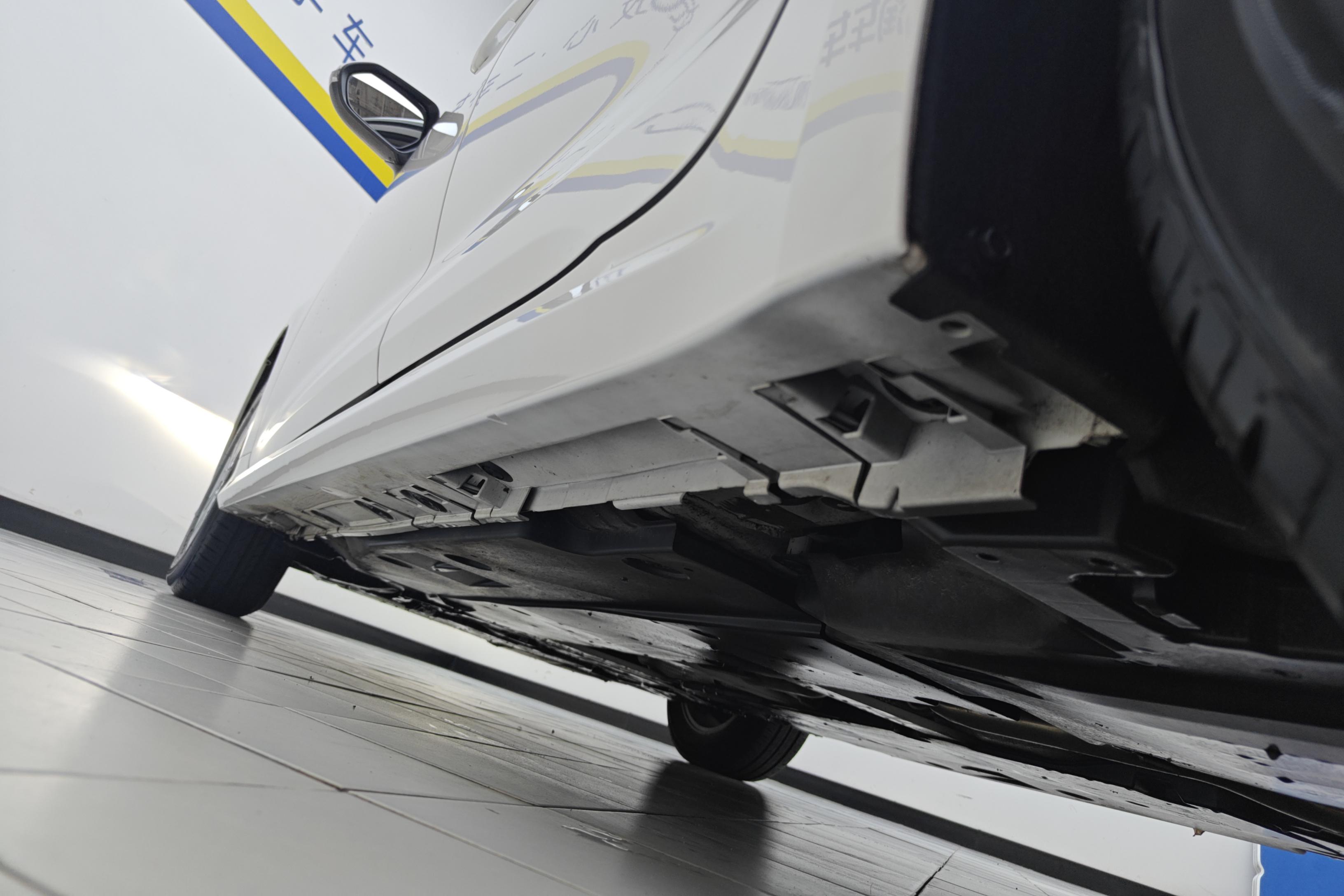 丰田卡罗拉 2023款 1.2T 自动 先锋版 (国Ⅵ) 