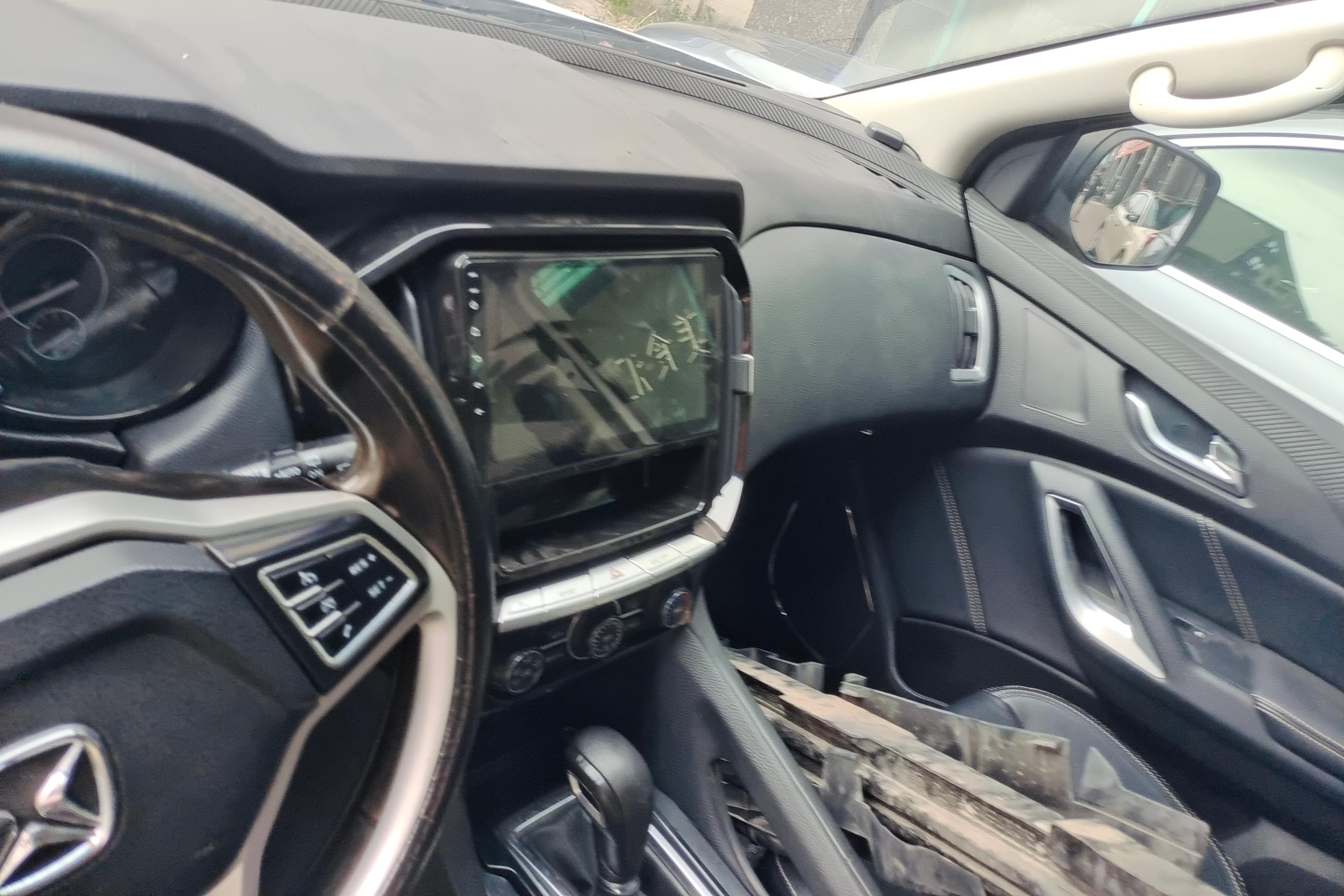 江铃驭胜 S350 2017款 2.0T 自动 后驱 豪华天窗版 (国Ⅴ) 