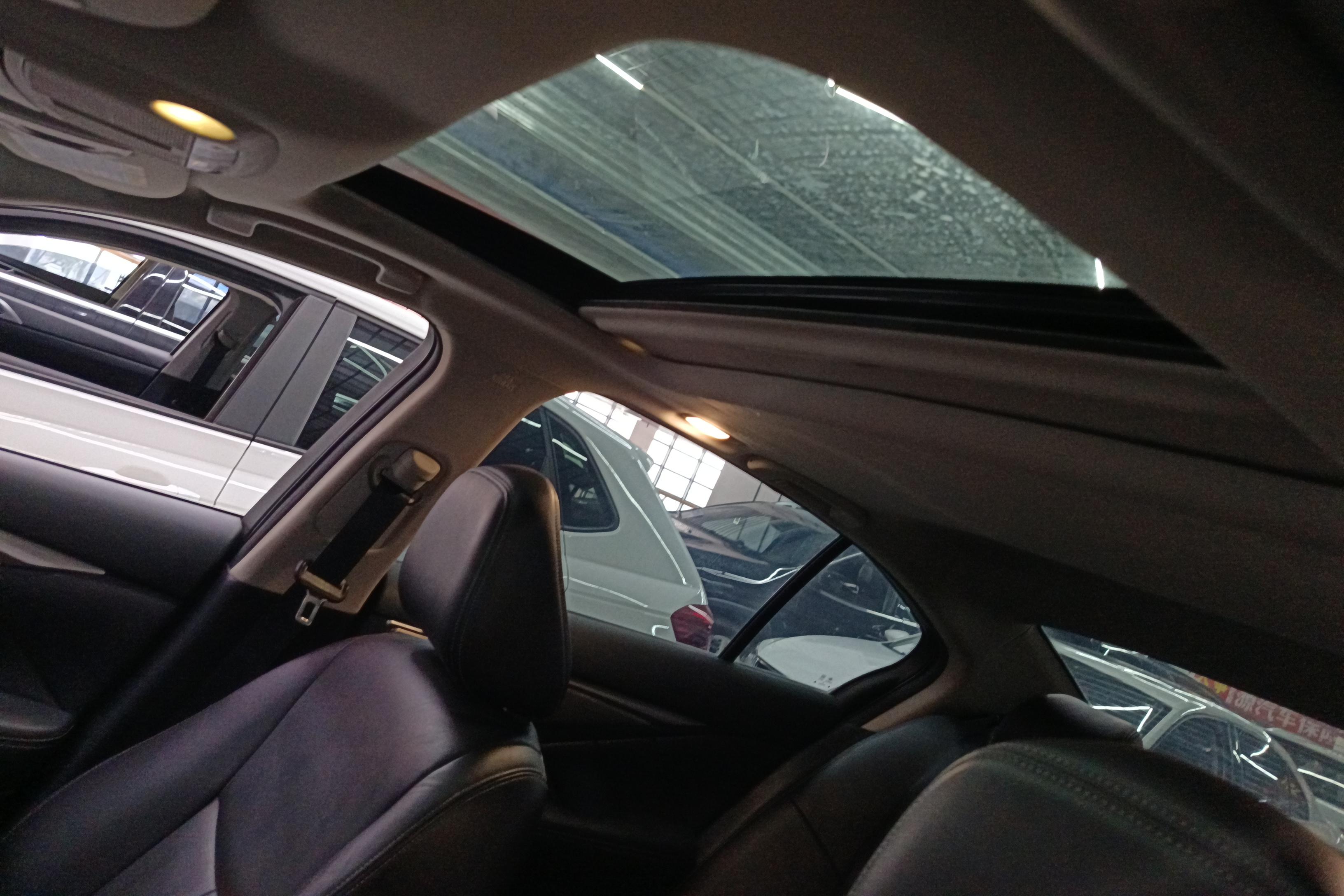英菲尼迪Q50L 2015款 2.0T 自动 悦享版 (国Ⅴ) 