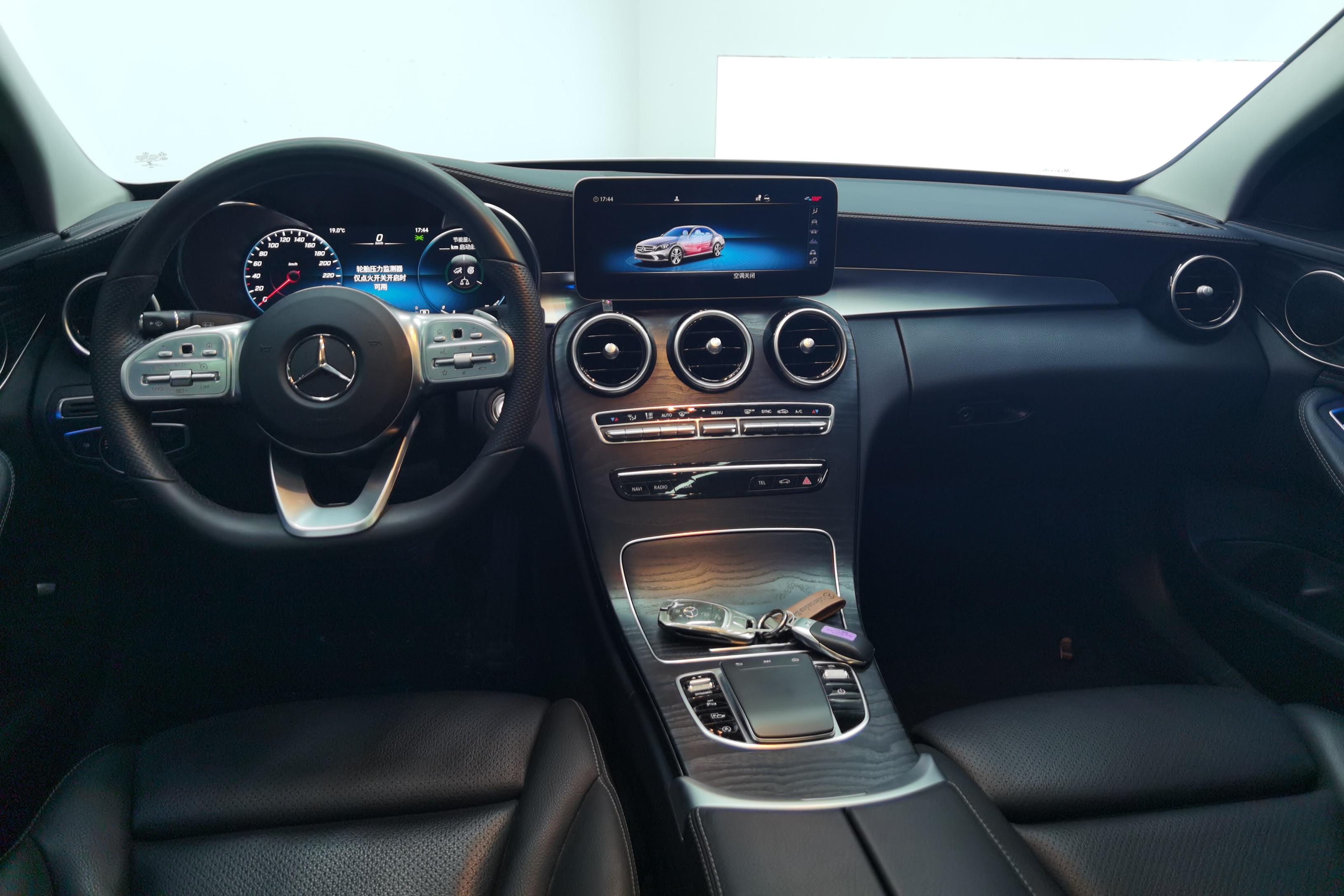 奔驰C级 C260L 2020款 1.5T 自动 运动版 (国Ⅵ) 