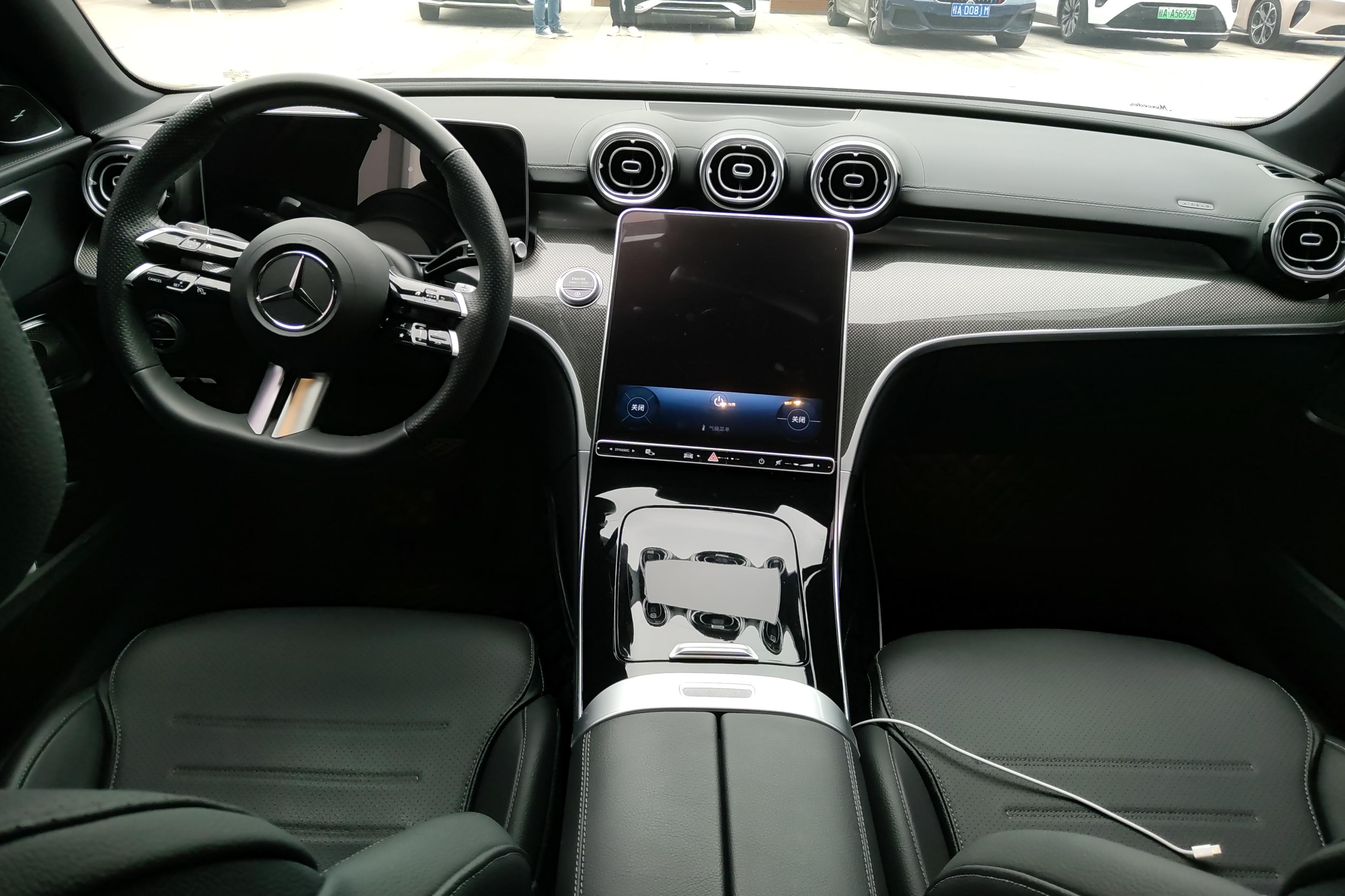 奔驰C级 C260L 2022款 1.5T 自动 改款运动版 (国Ⅵ) 