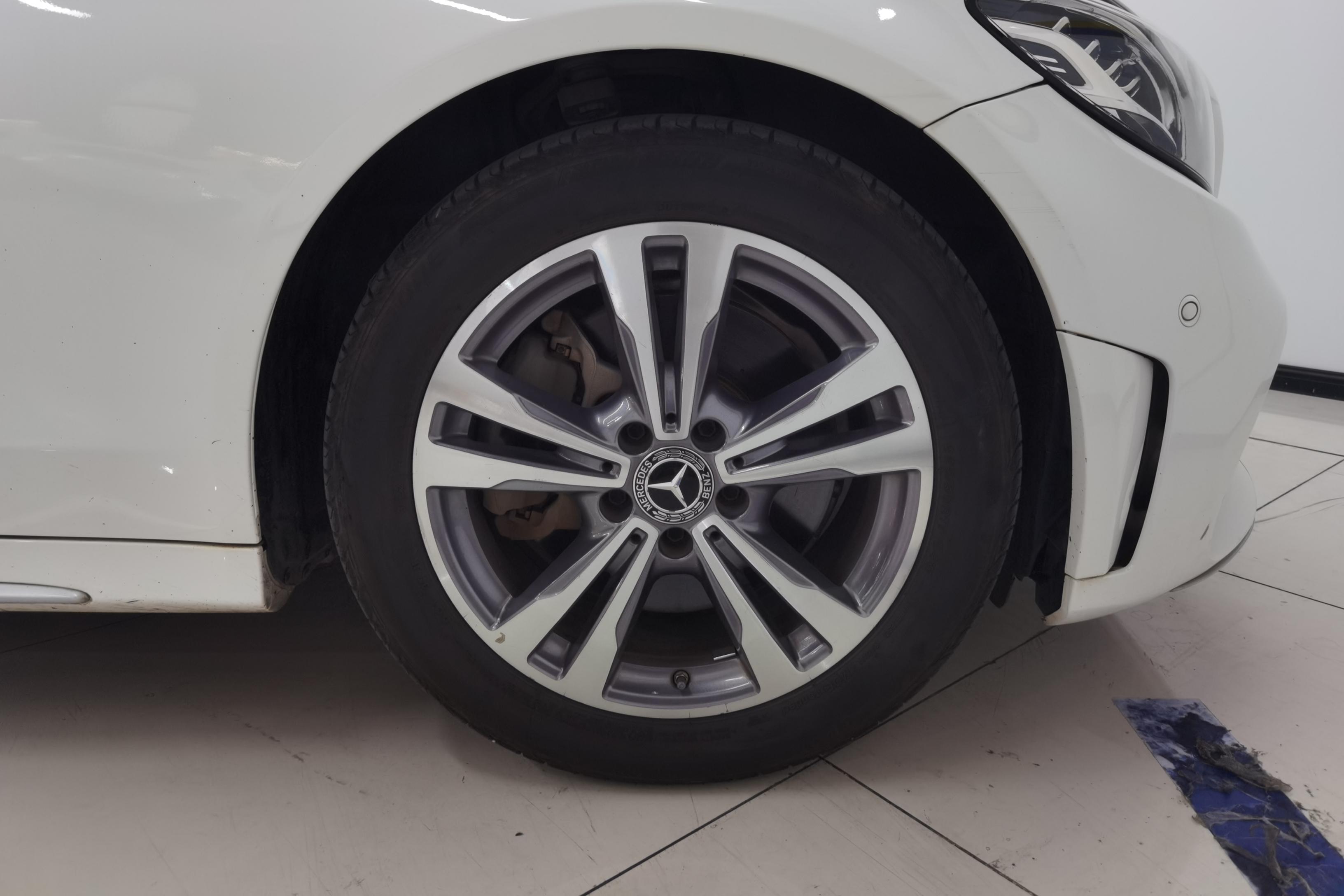 奔驰C级 C200L 2020款 1.5T 自动 时尚型运动版 (国Ⅵ) 