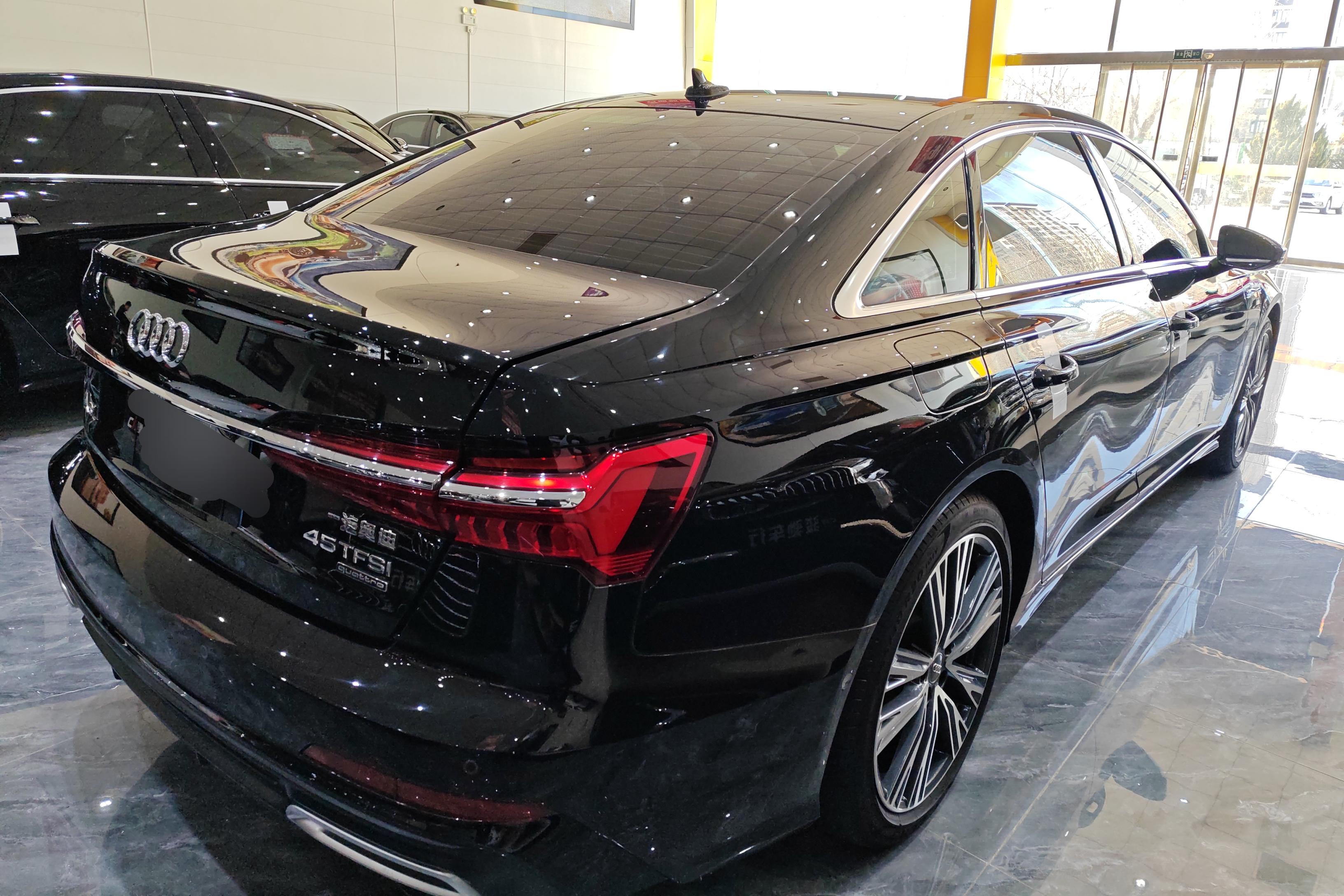 奥迪A6L 45TFSI 2020款 2.0T 自动 臻选动感型 (国Ⅵ) 